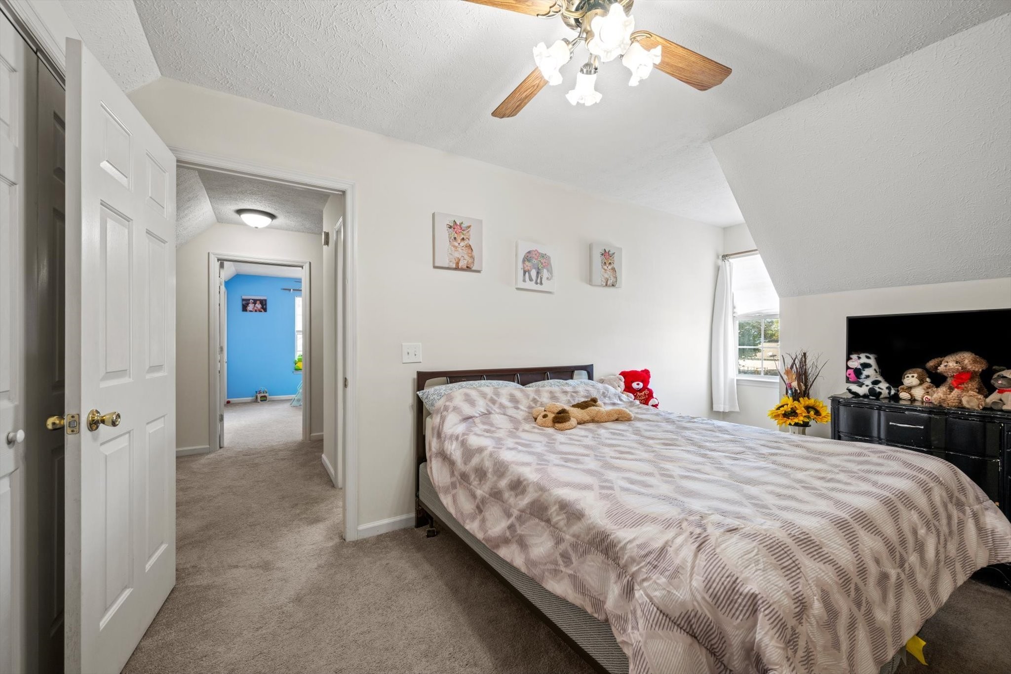 107 Irish Pl Property Photo 19