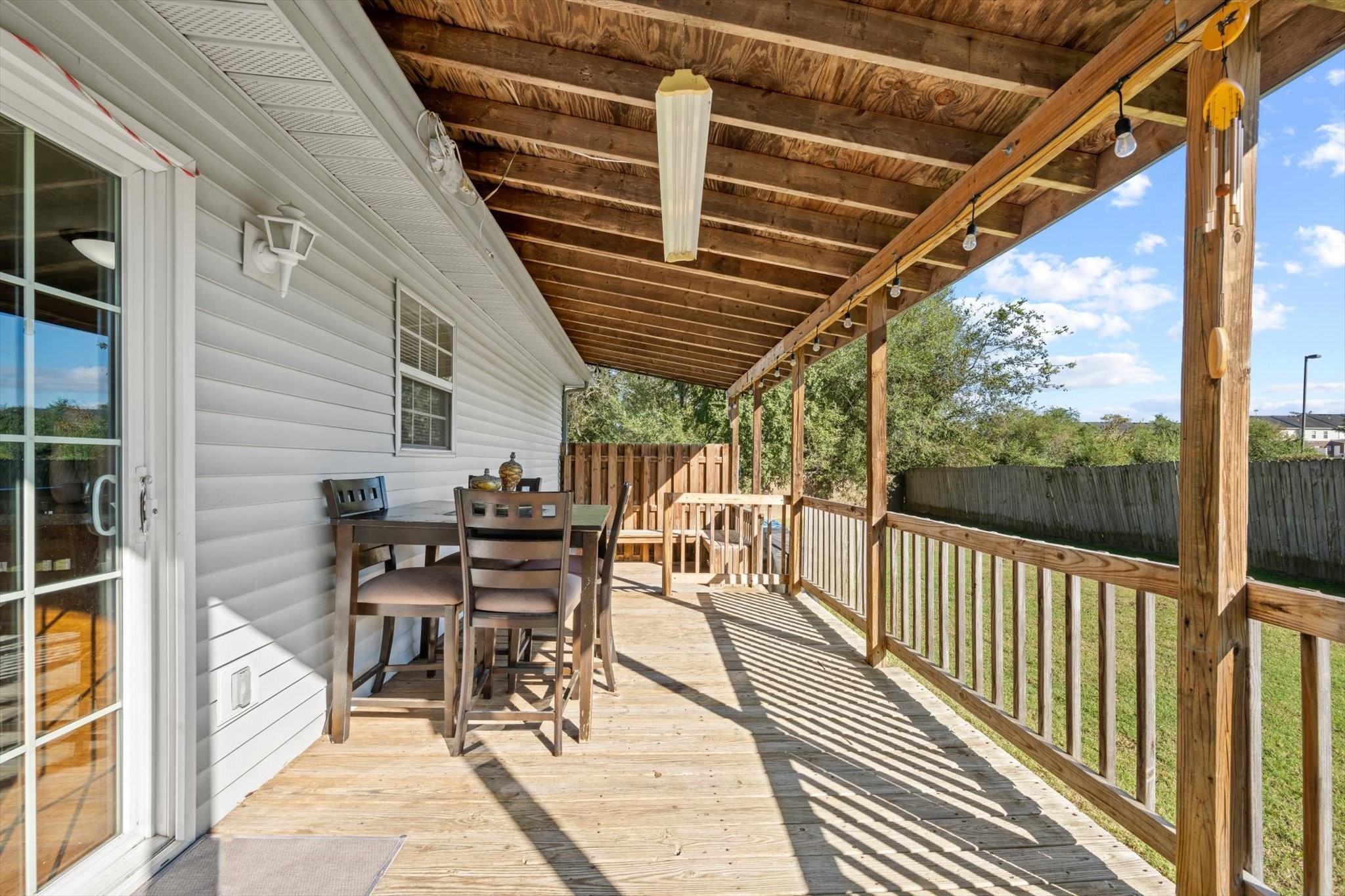 107 Irish Pl Property Photo 21