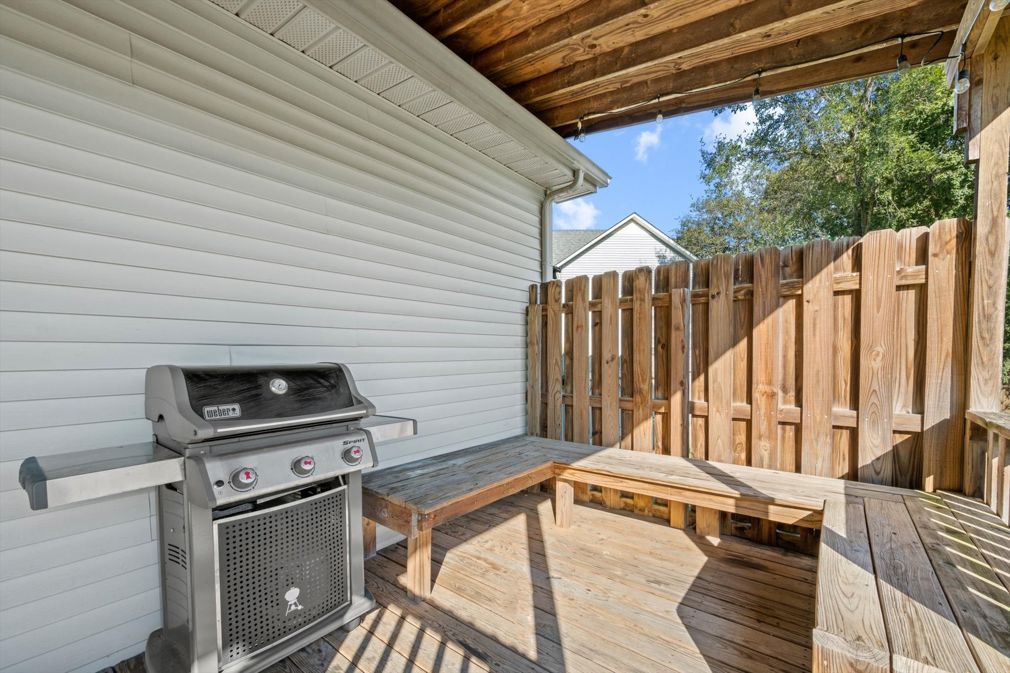 107 Irish Pl Property Photo 22