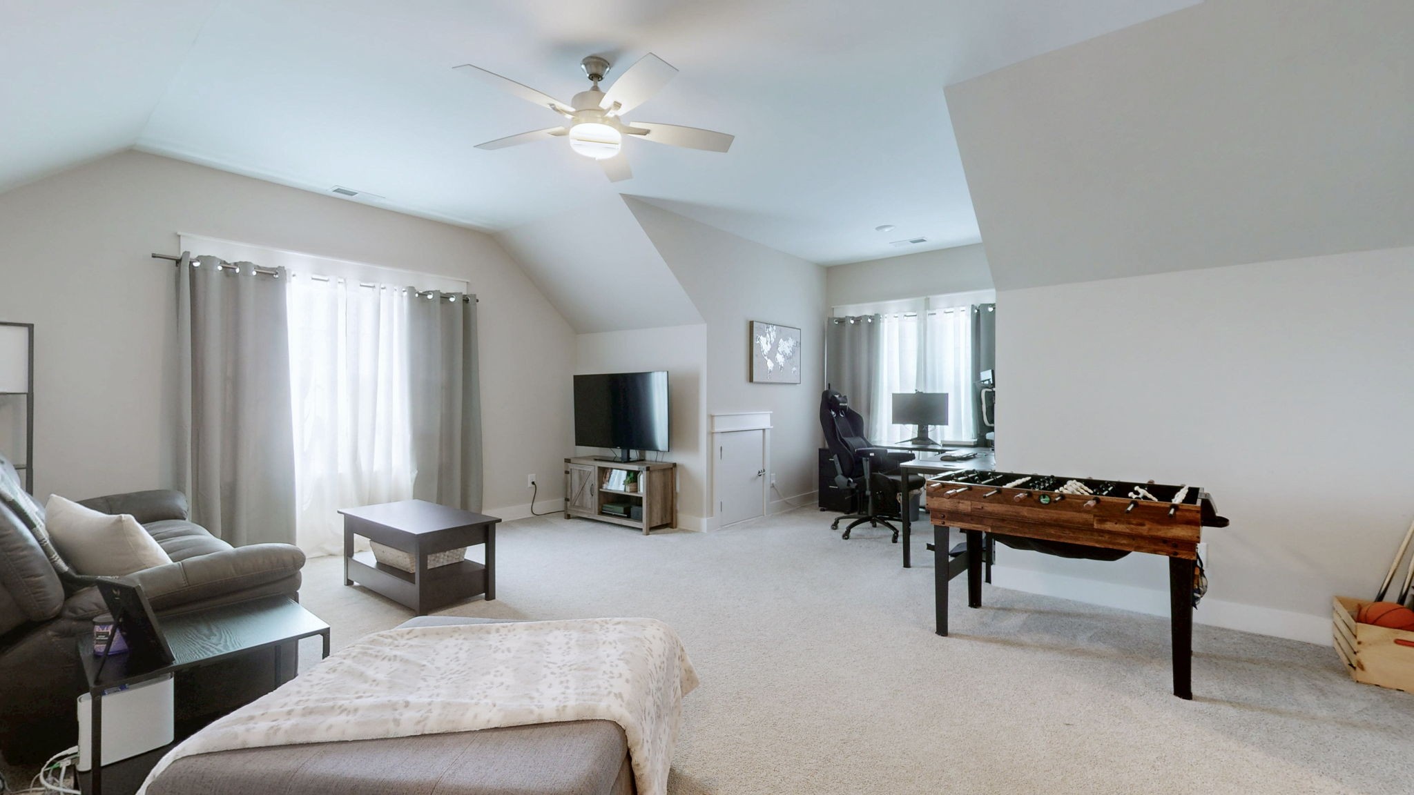 257 Hutch Ct Property Photo 26