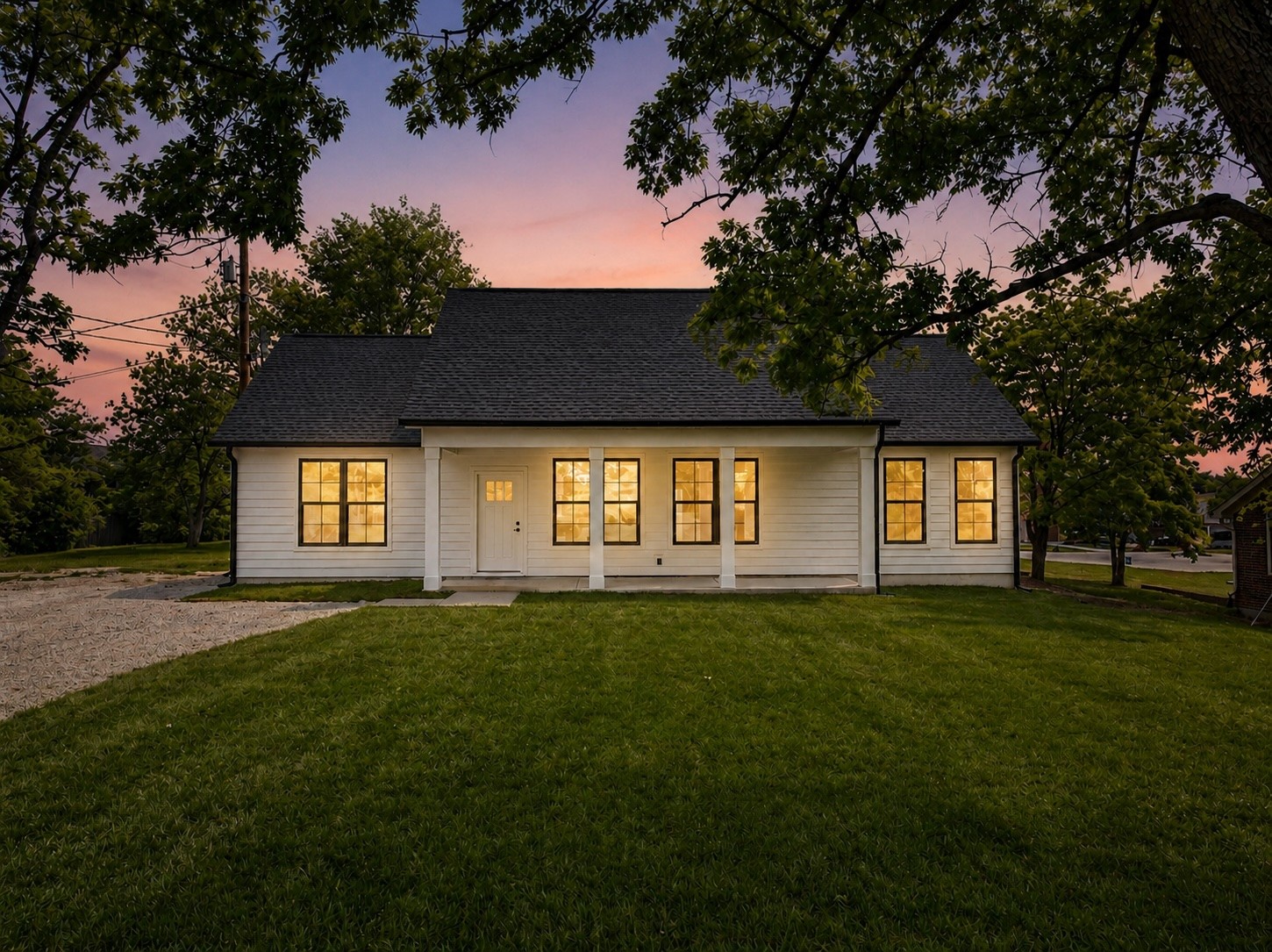 1865 Missouri Ave Property Photo 1