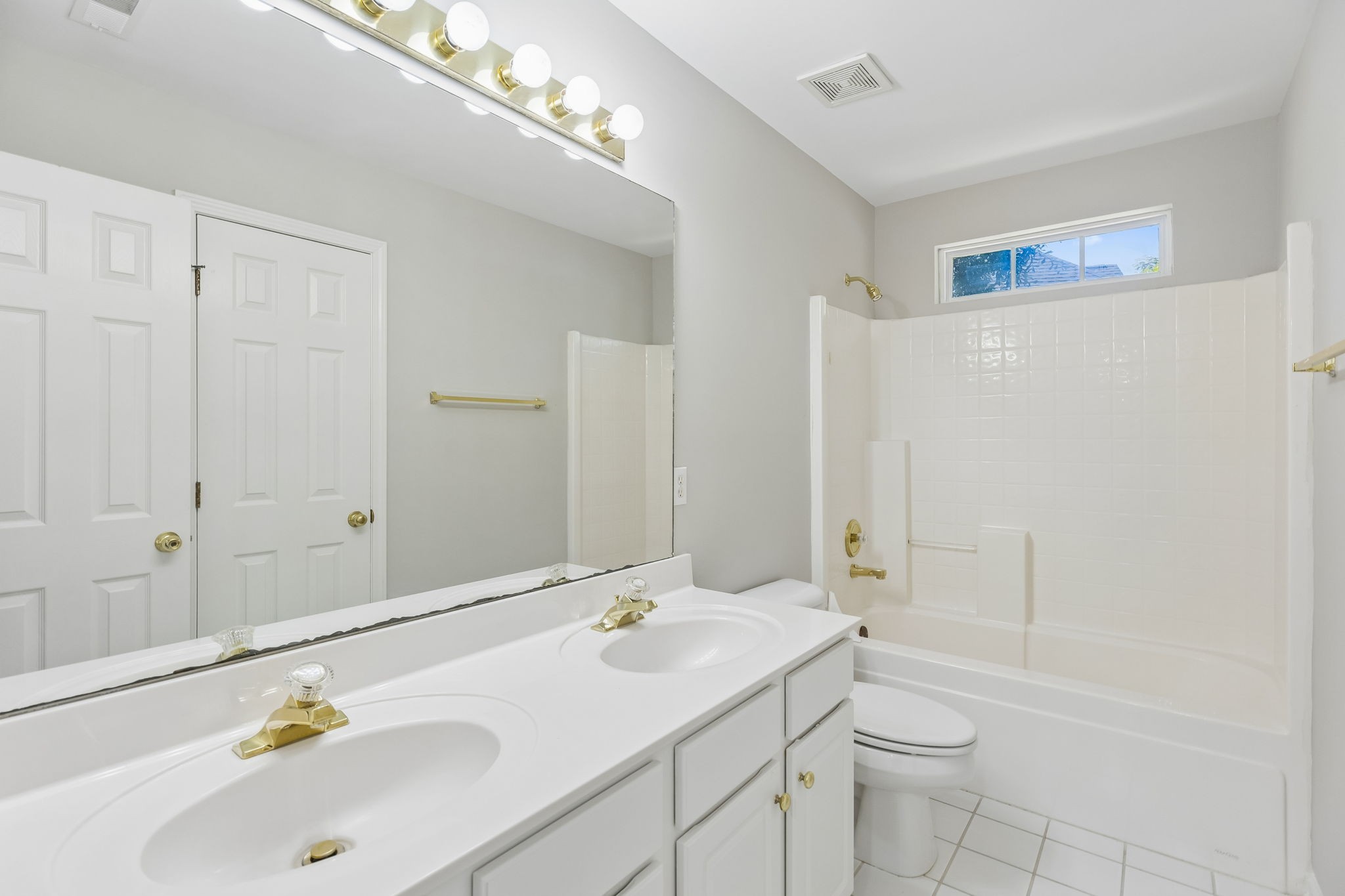 283 Stonehaven Cir Property Photo 39