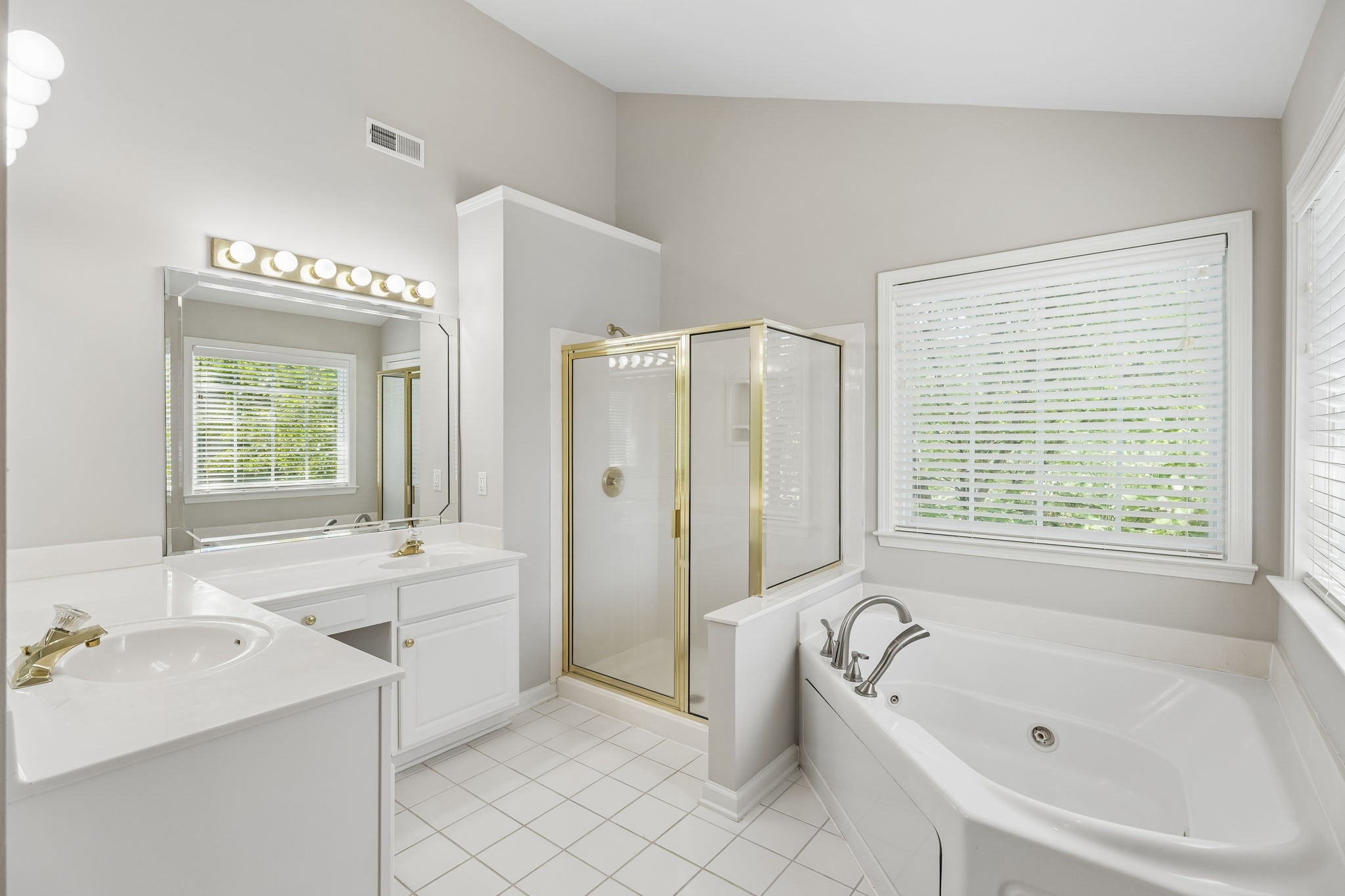283 Stonehaven Cir Property Photo 41