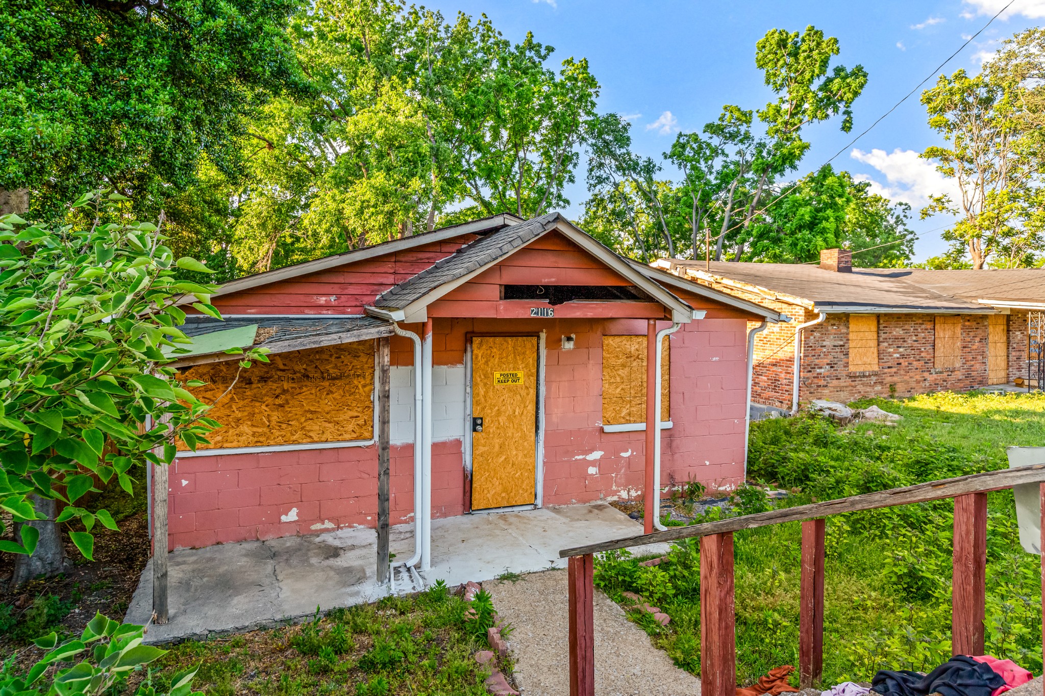 2116 Herman St Property Photo 3
