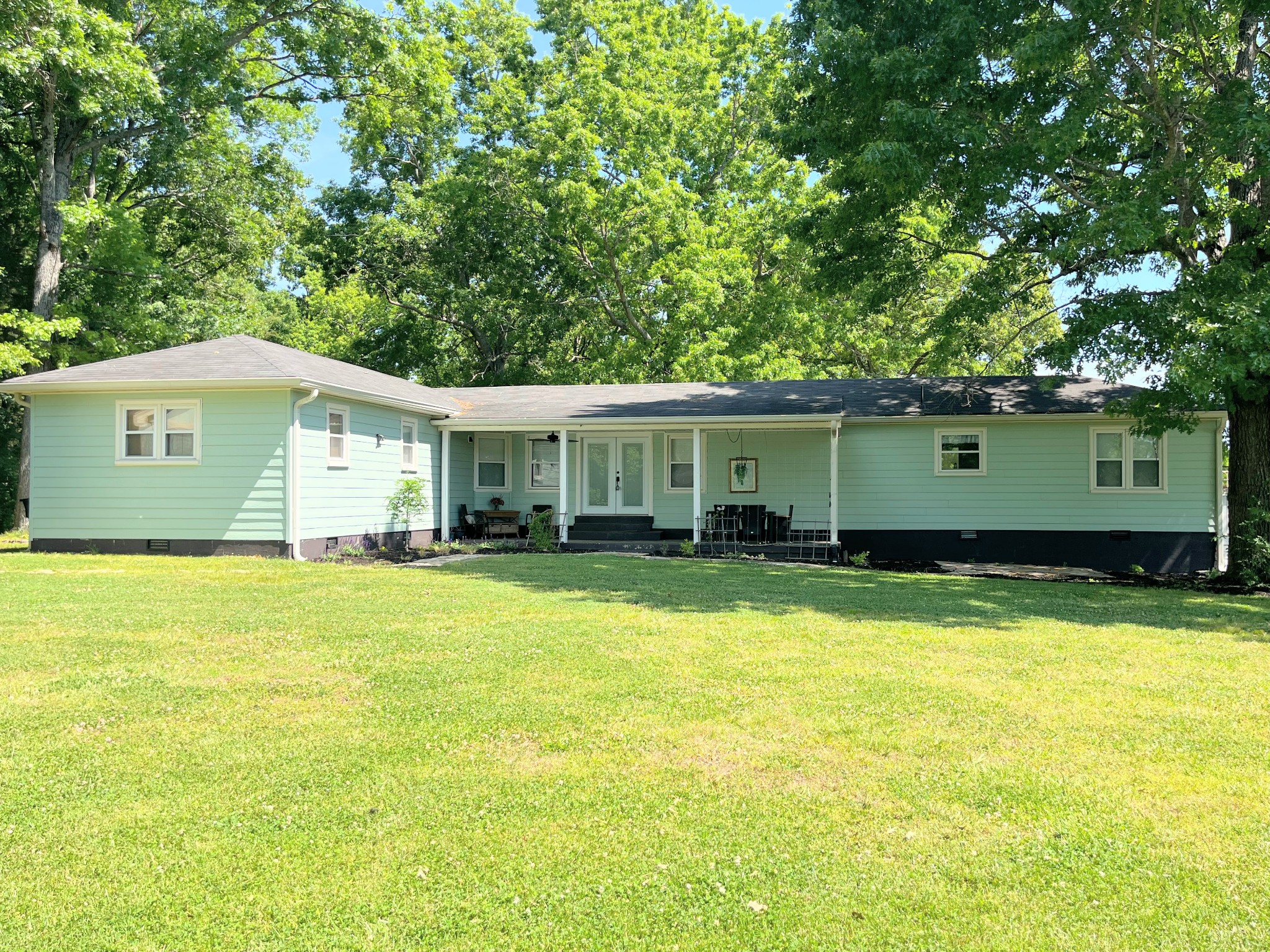 1005 Boyd St Property Photo 1