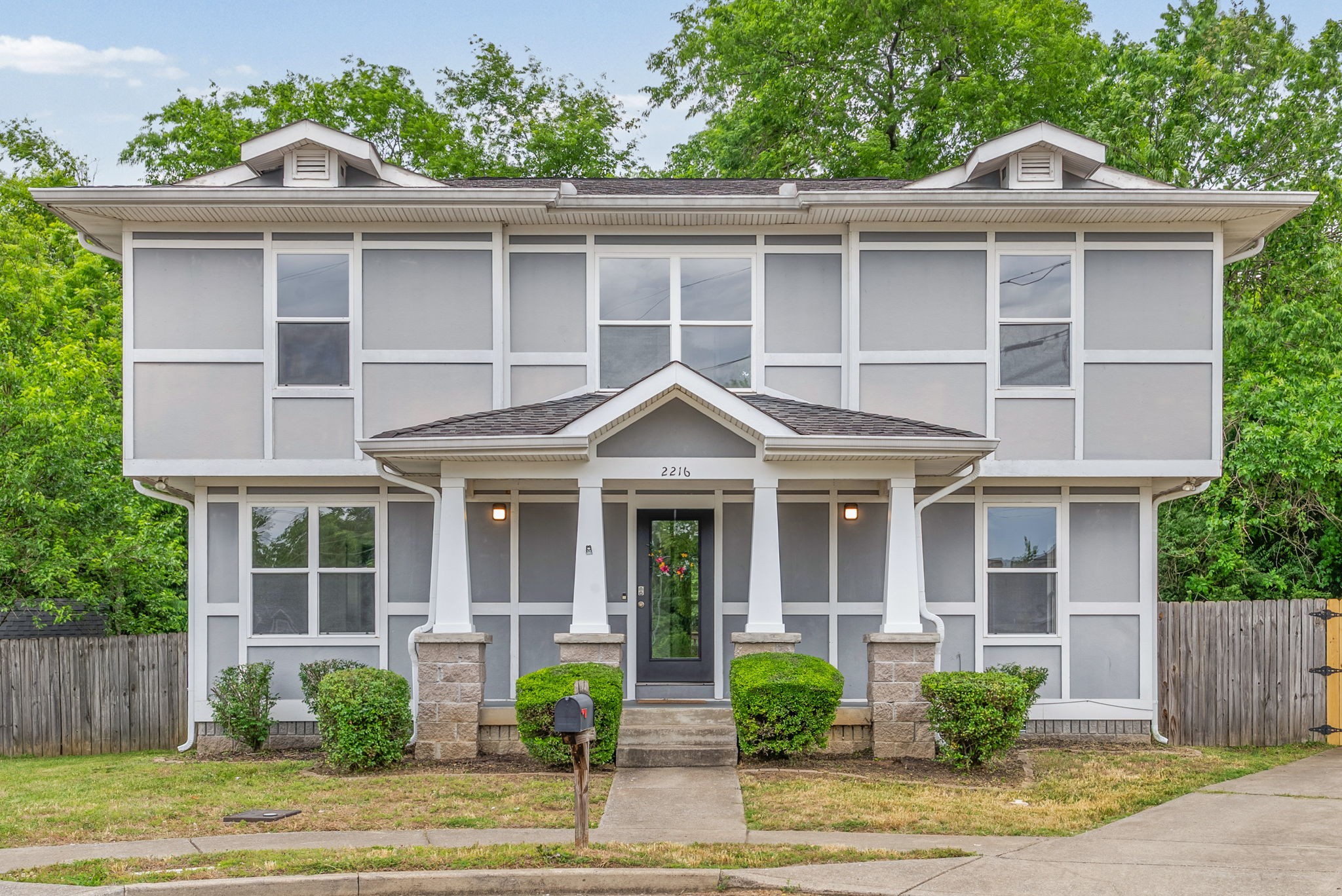 2216 Milan Ct