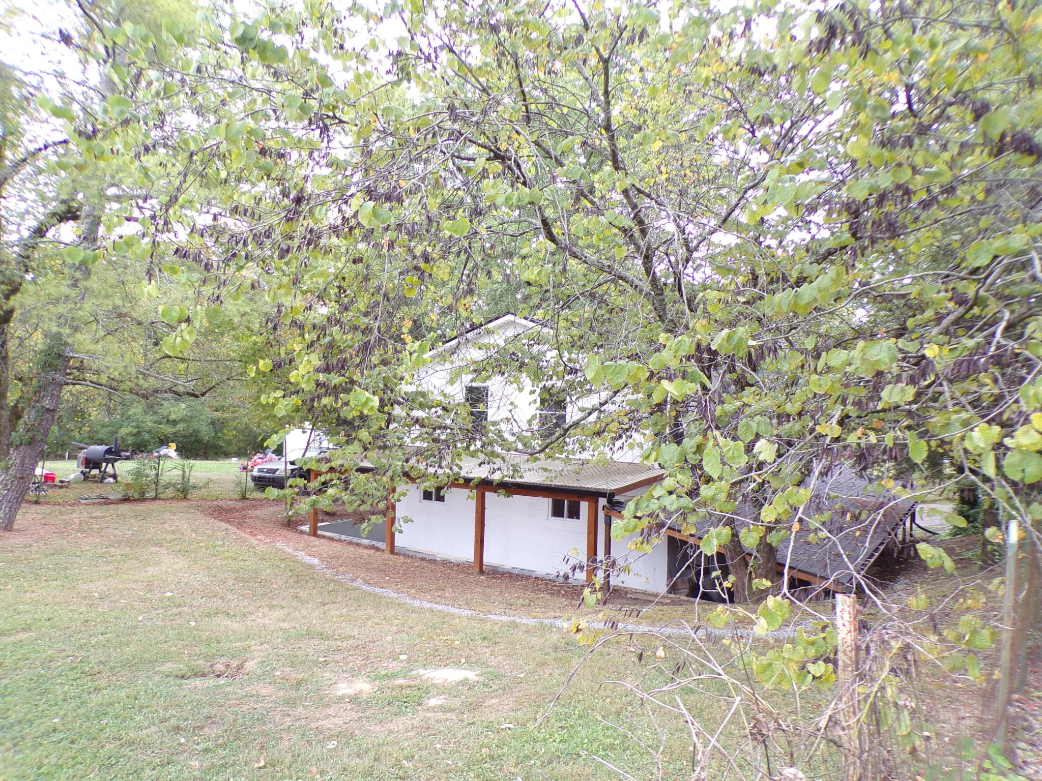 340 Grady Road Property Photo 9