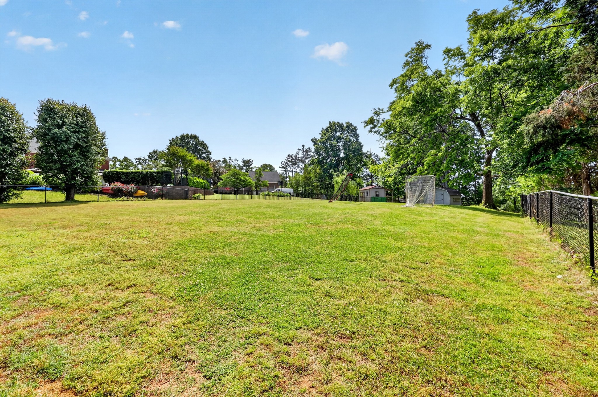 1103 Gleaves Glen Dr Property Photo 35