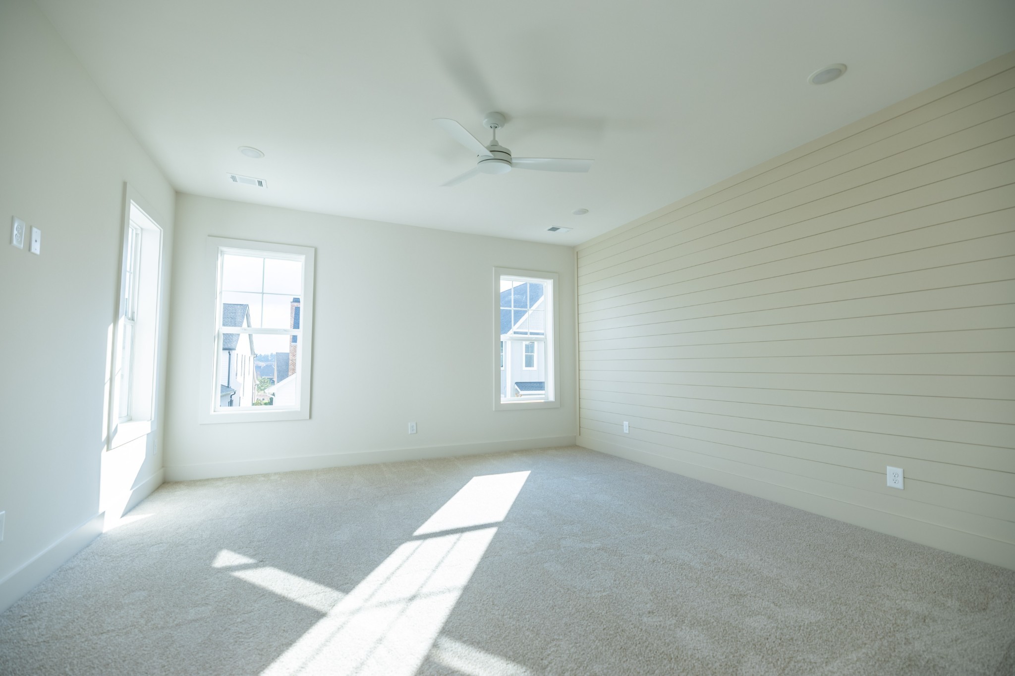 5006 Penfield Dr Property Photo 14