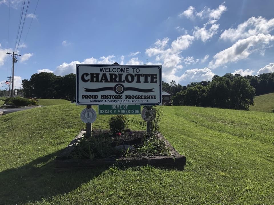 3604 Highway 48, N Property Photo 1