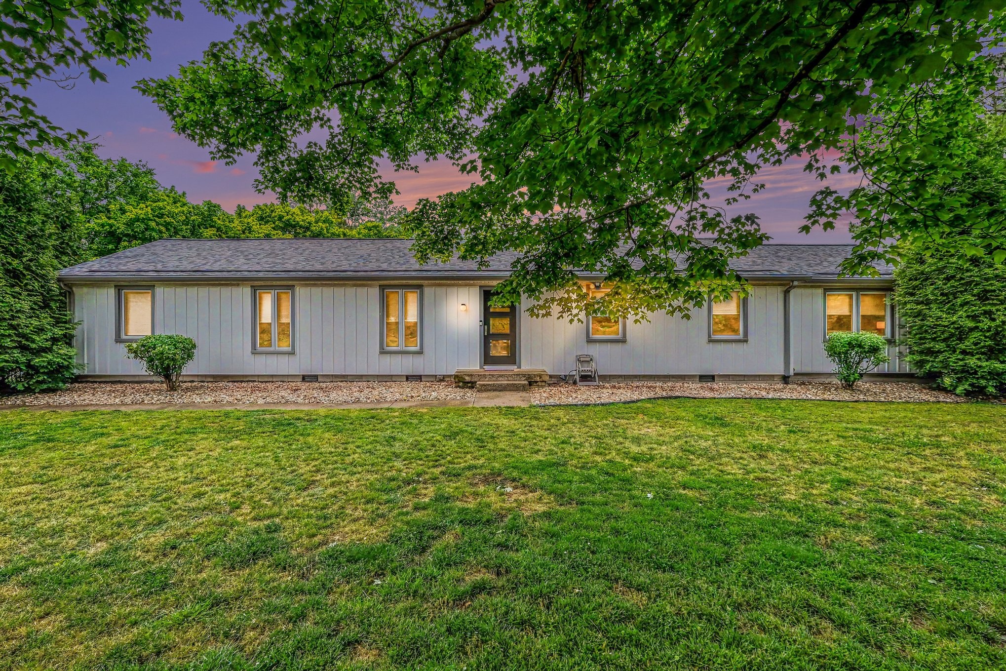 9610 S Harpeth Rd