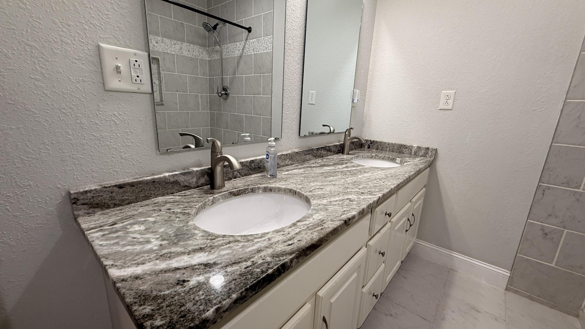 513 Oak Street Property Photo 19
