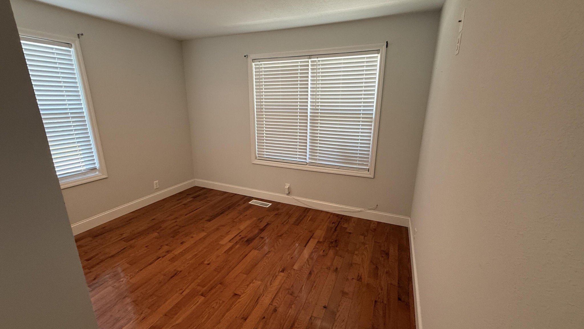 513 Oak Street Property Photo 20