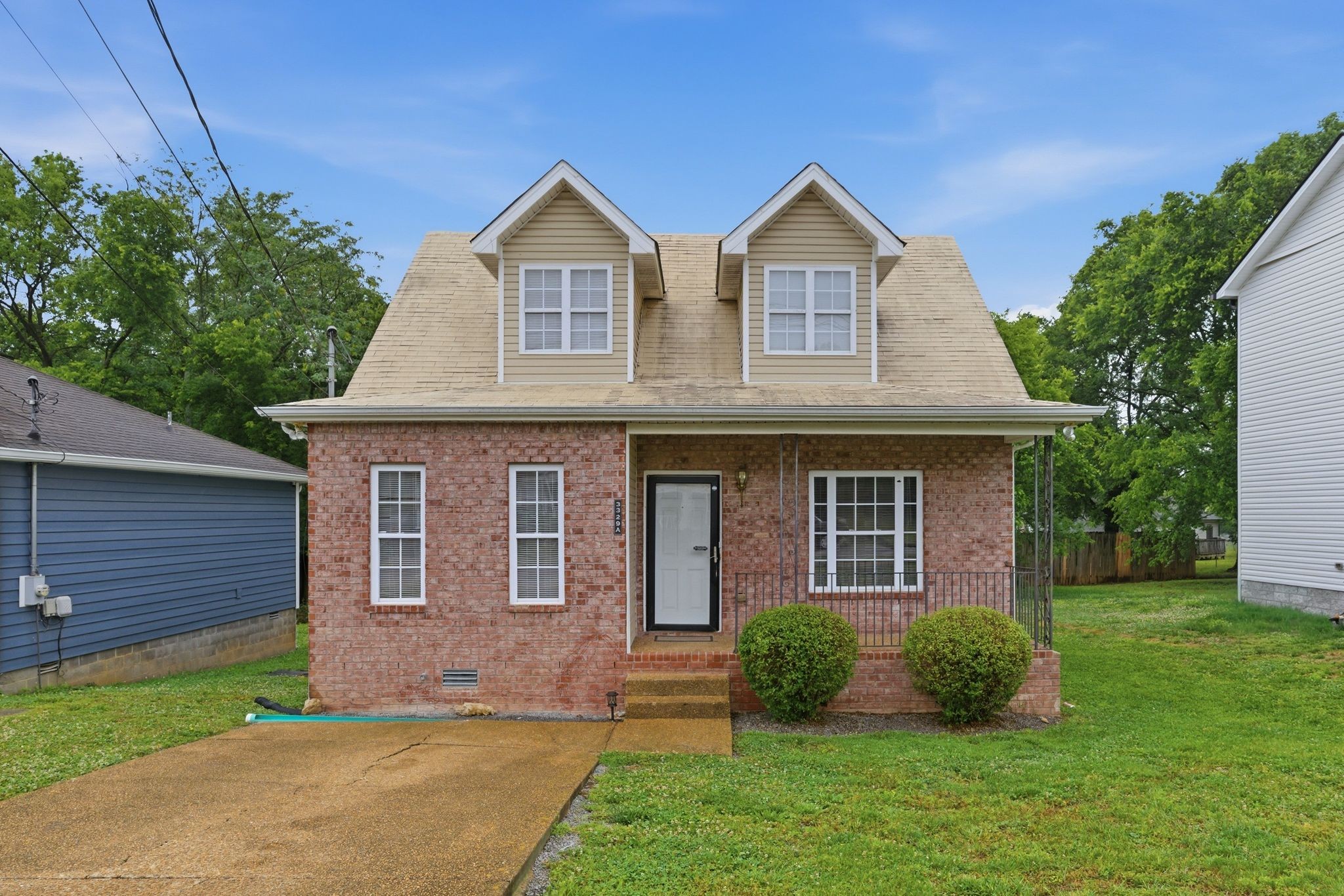 3329 Moorewood Dr Property Photo 1