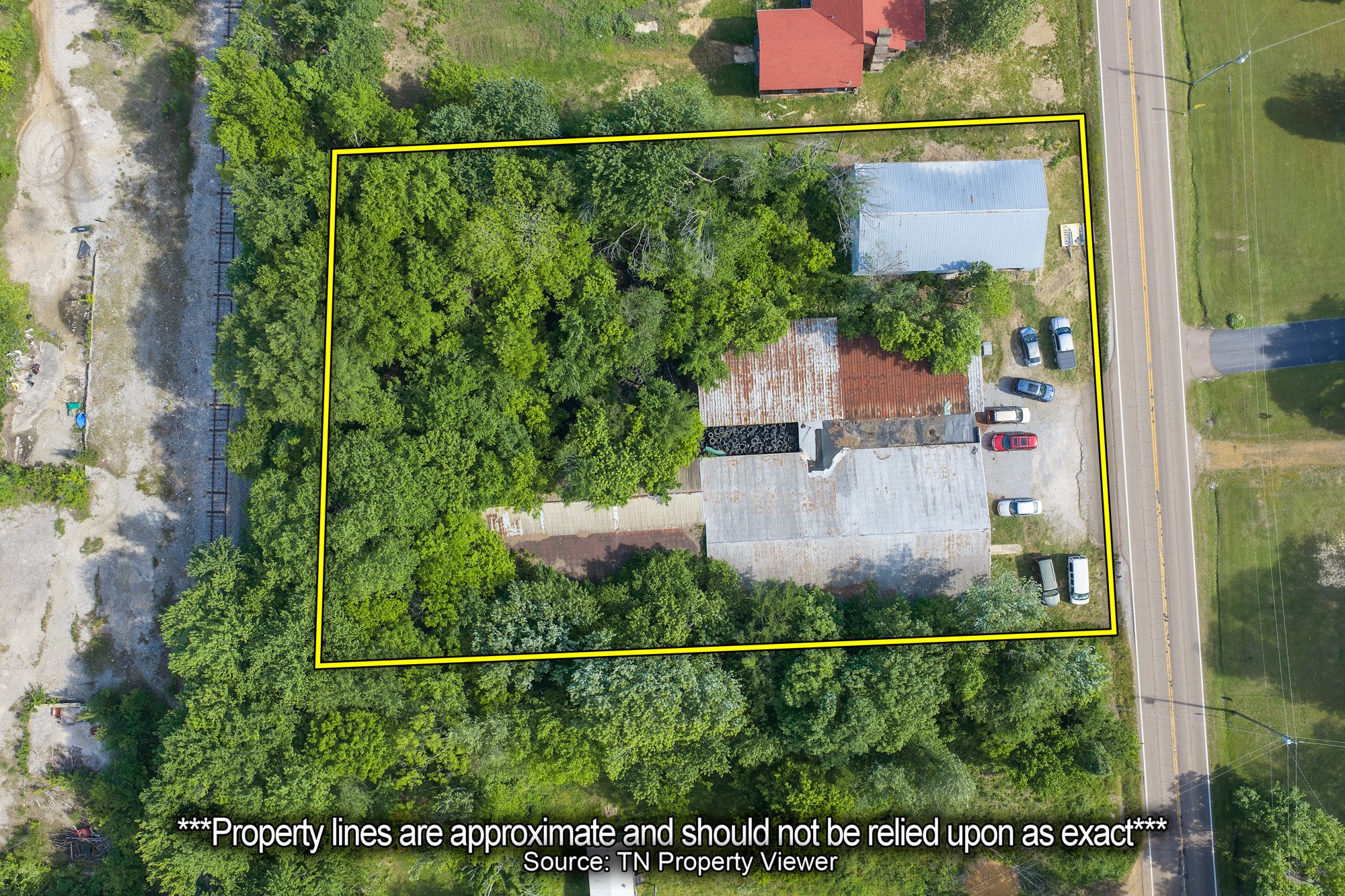 13685 Hwy 641 N Property Photo 4