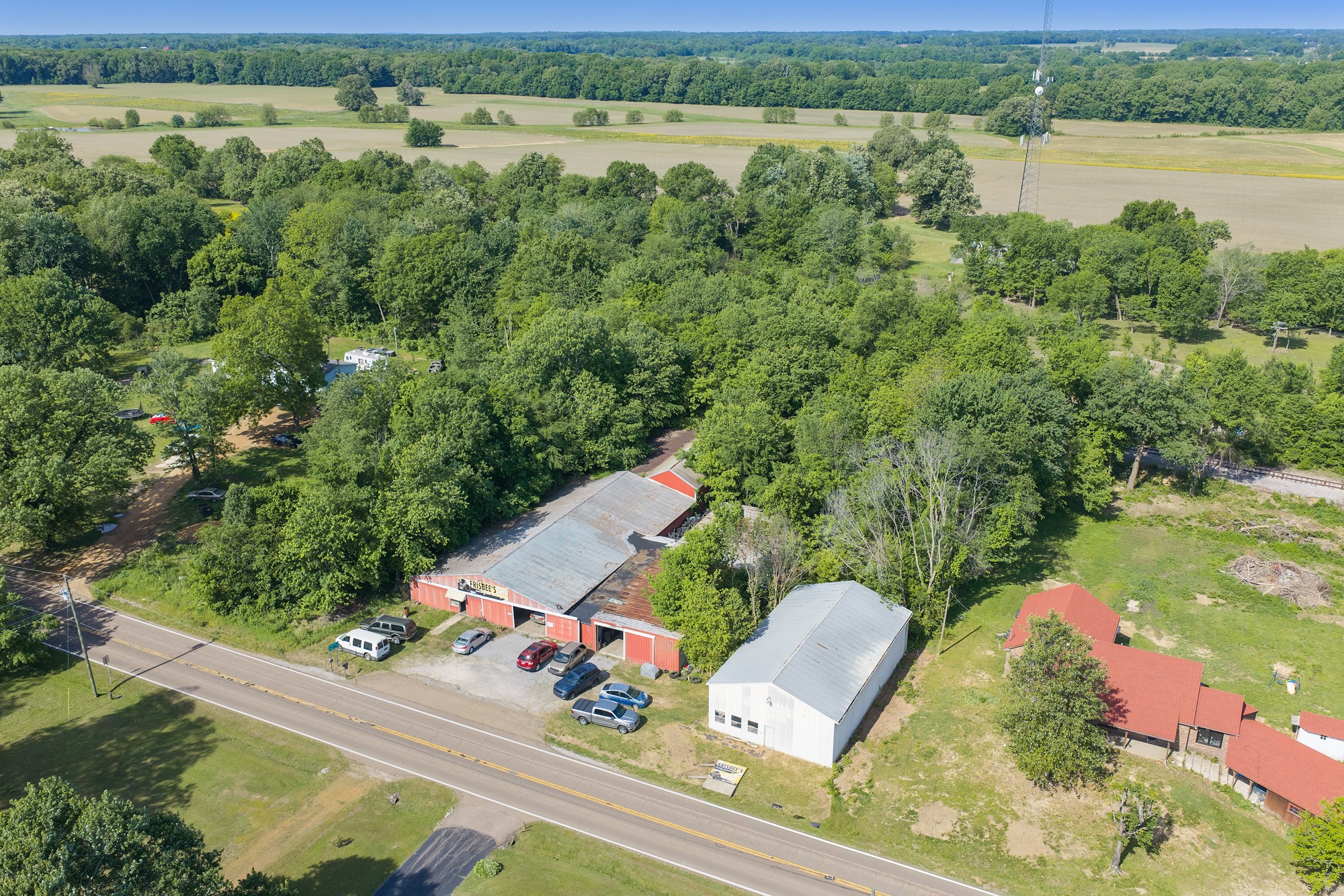 13685 Hwy 641 N Property Photo 5