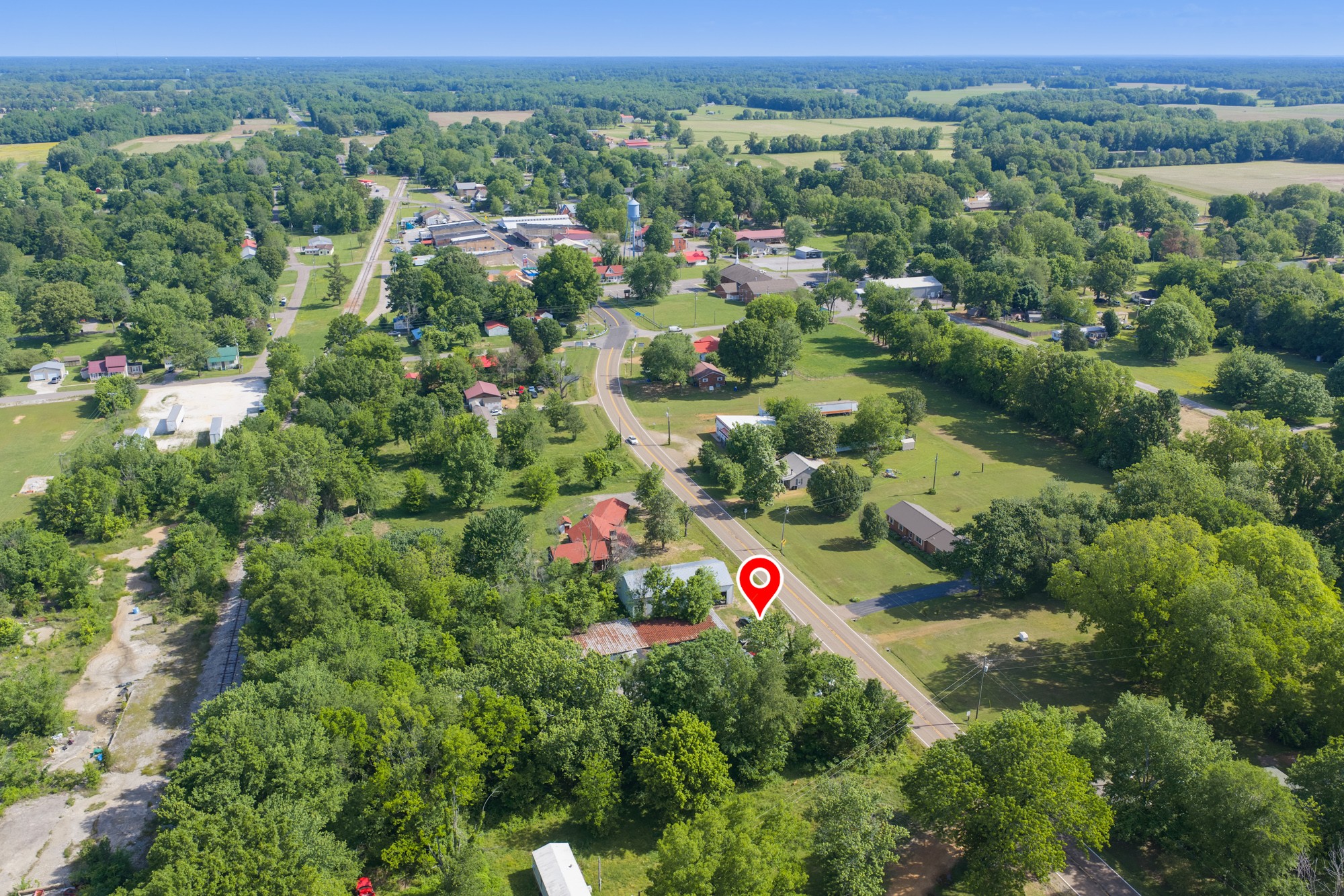 13685 Hwy 641 N Property Photo 8