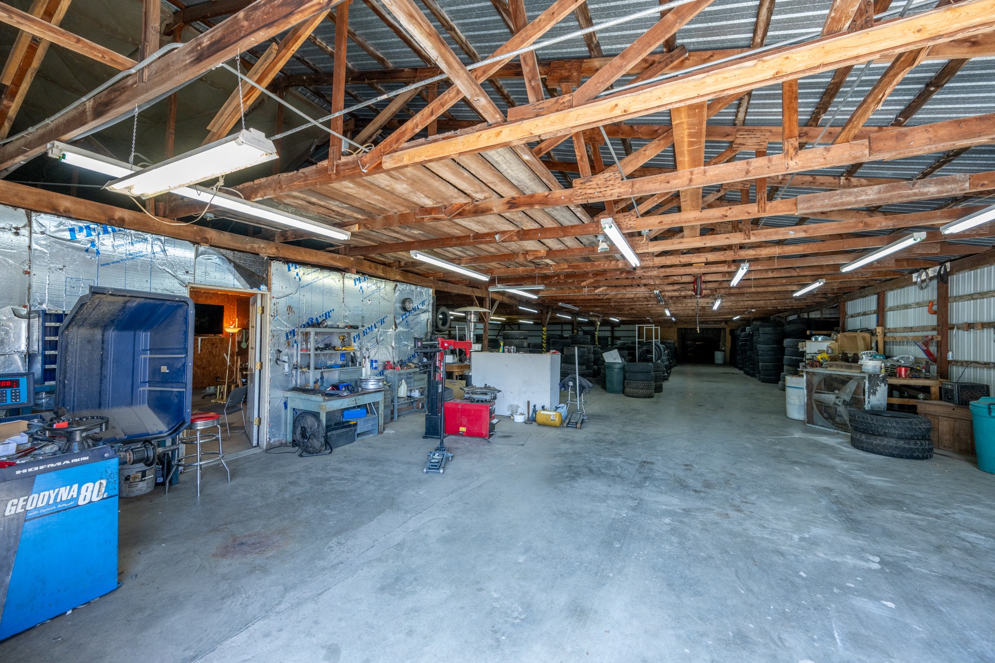 13685 Hwy 641 N Property Photo 22