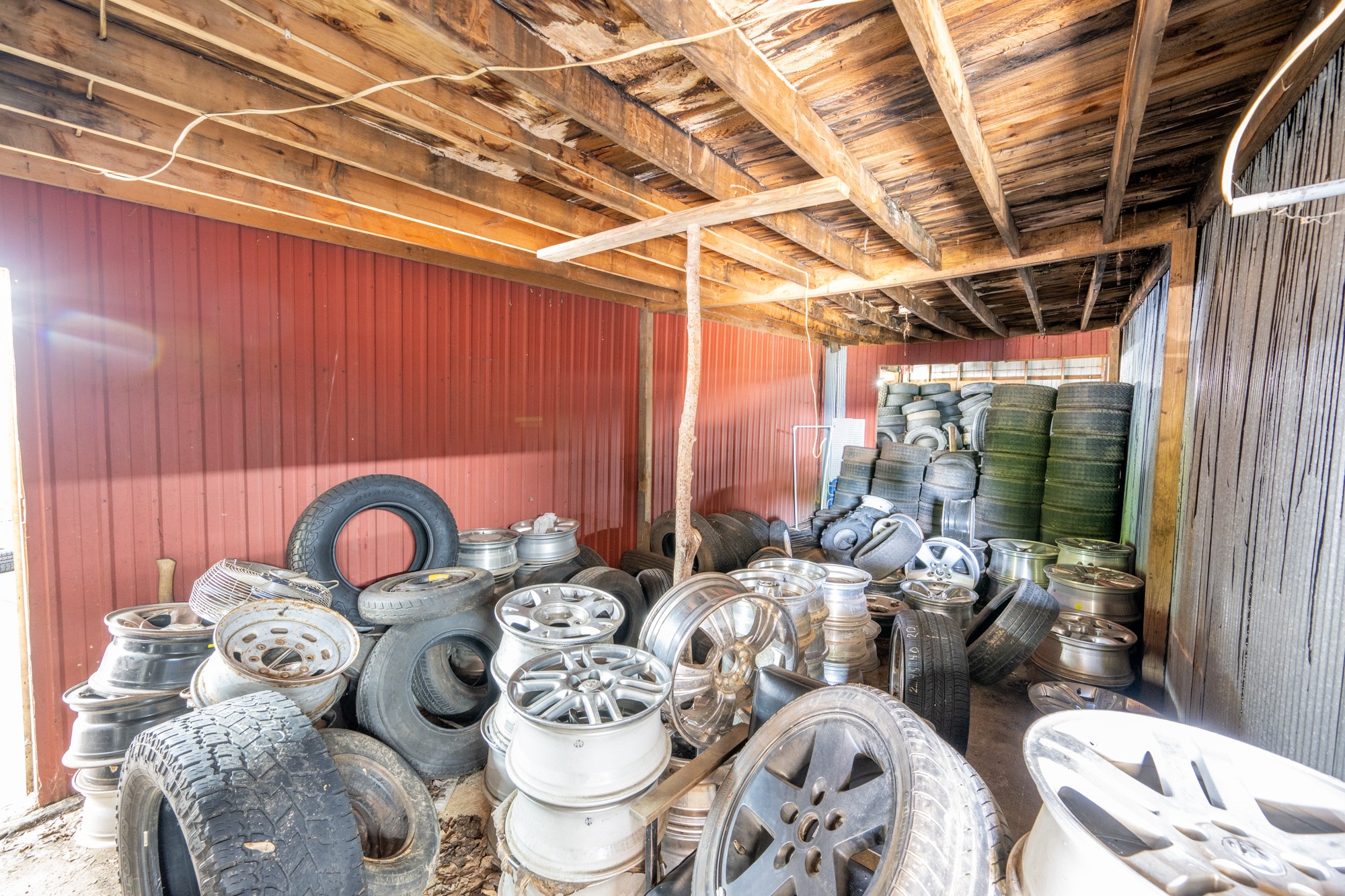 13685 Hwy 641 N Property Photo 33