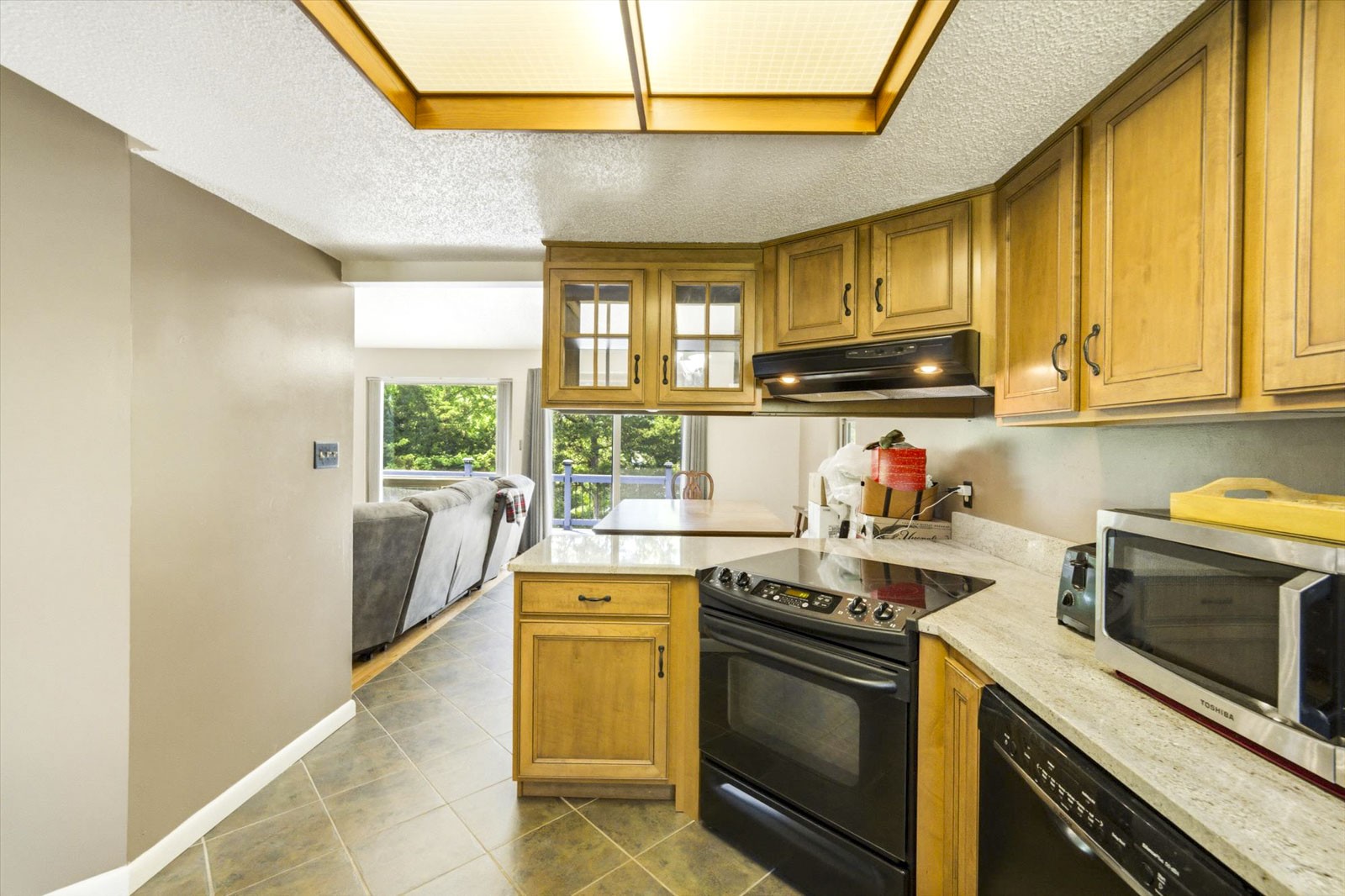 997 Lake Ridge Dr Property Photo 11