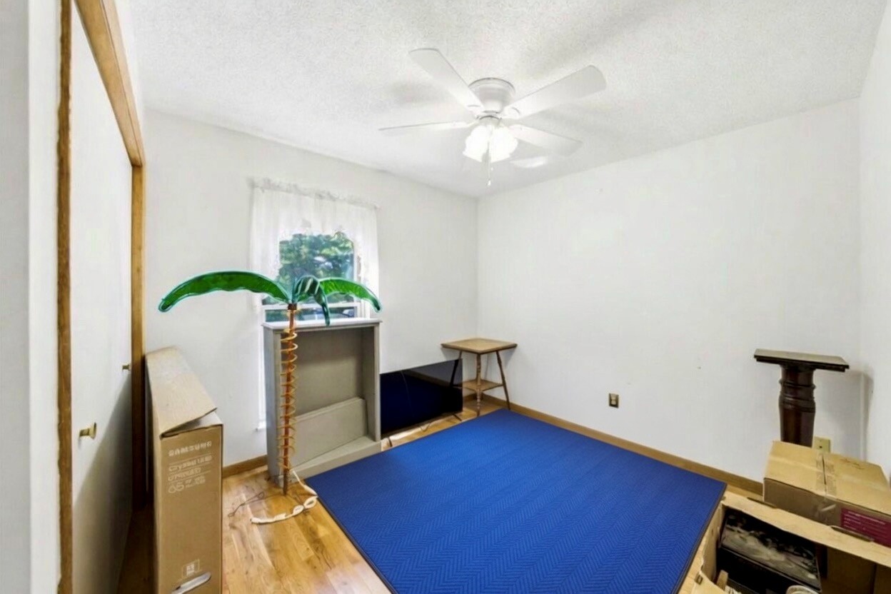 997 Lake Ridge Dr Property Photo 22