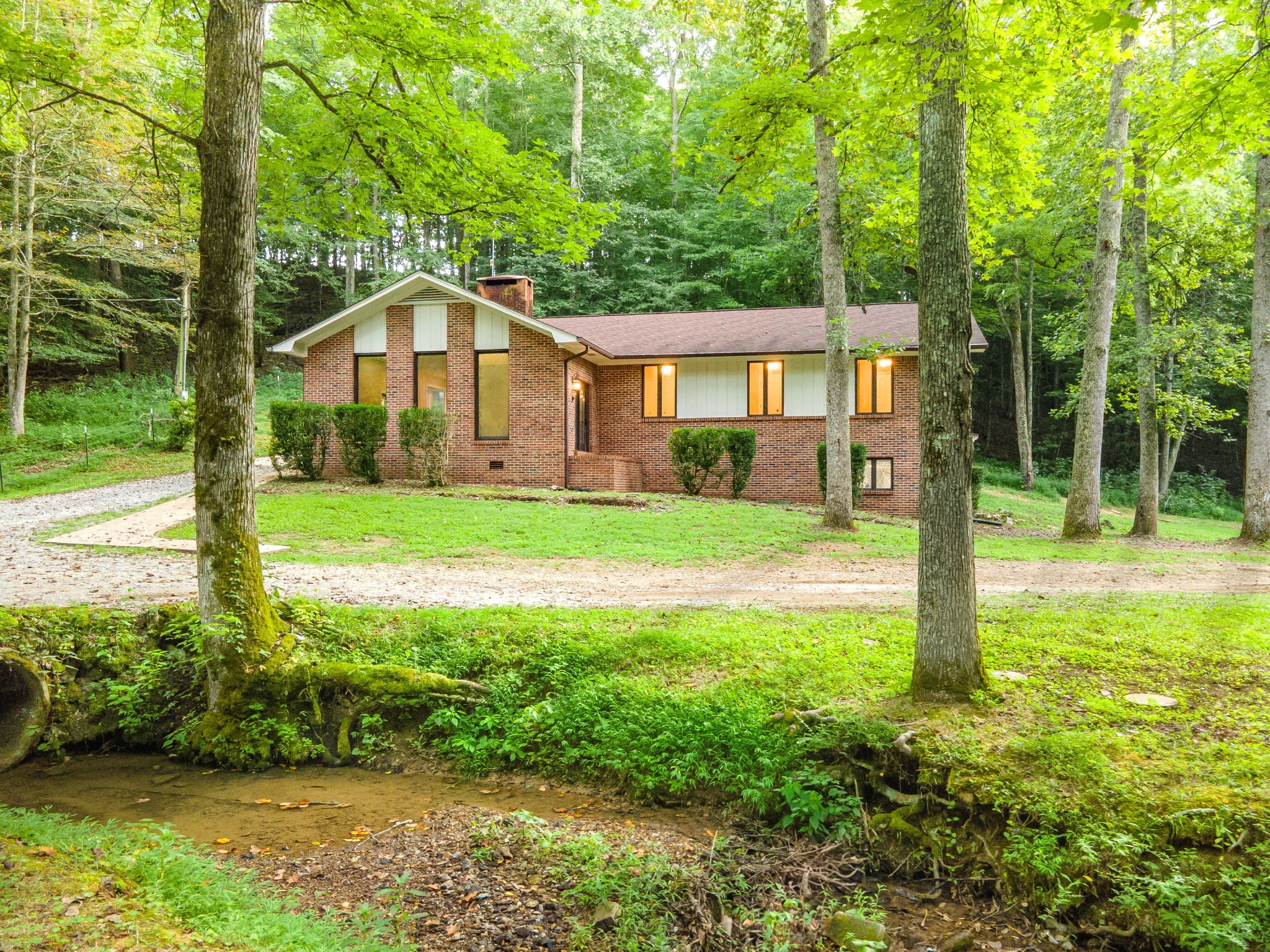 5251 Lewisburg Hwy Property Photo 1