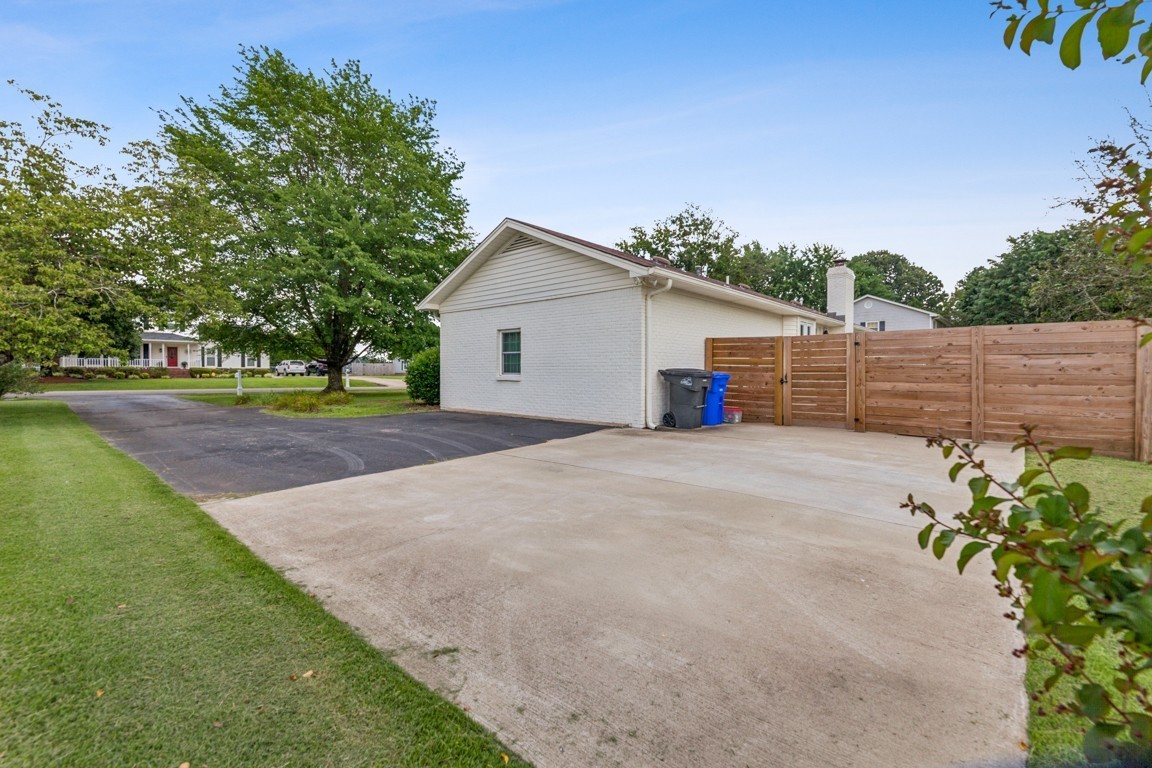 5013 Hays Dr Property Photo 24