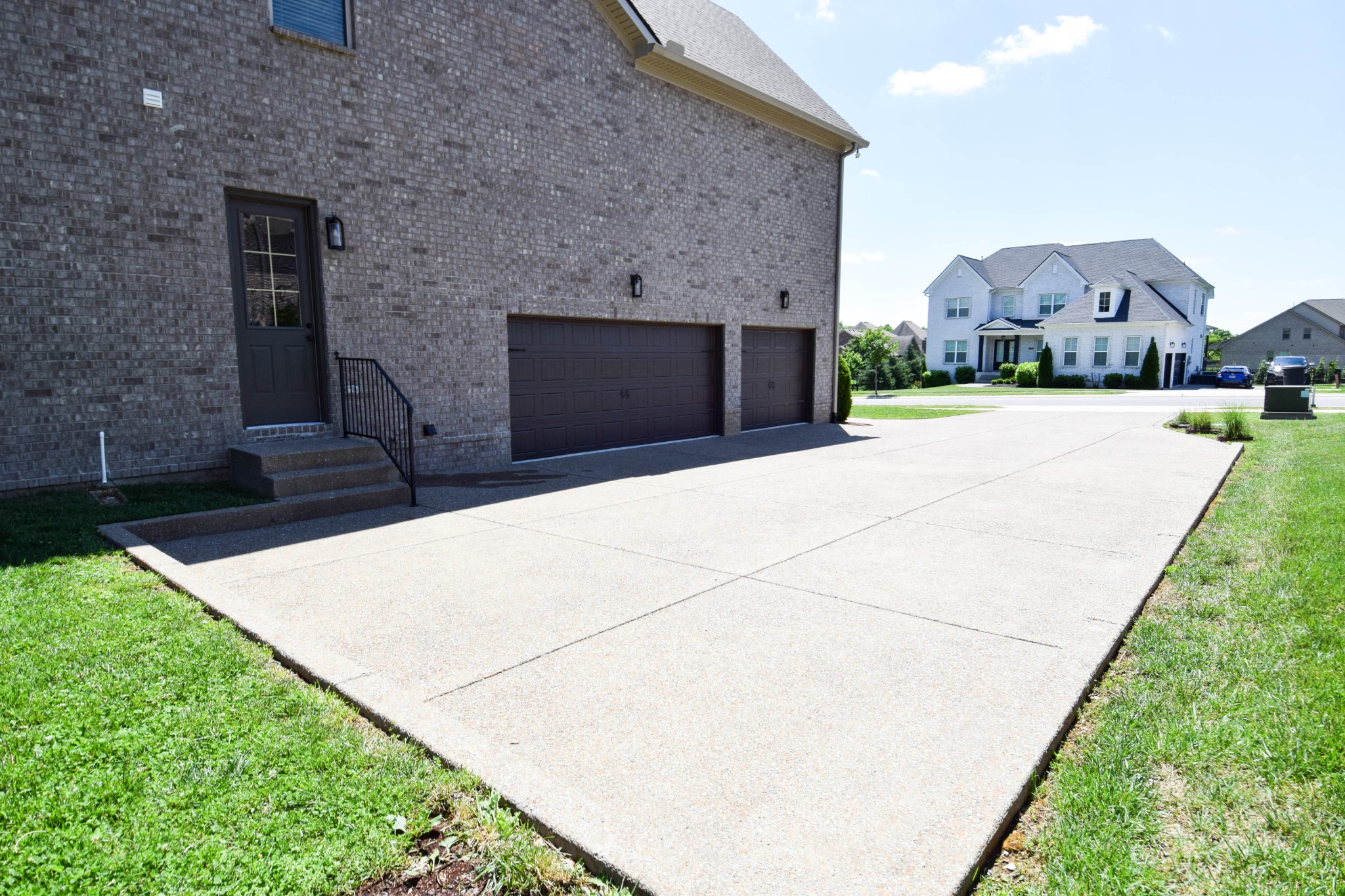 1002 Keeneland Dr Property Photo 8