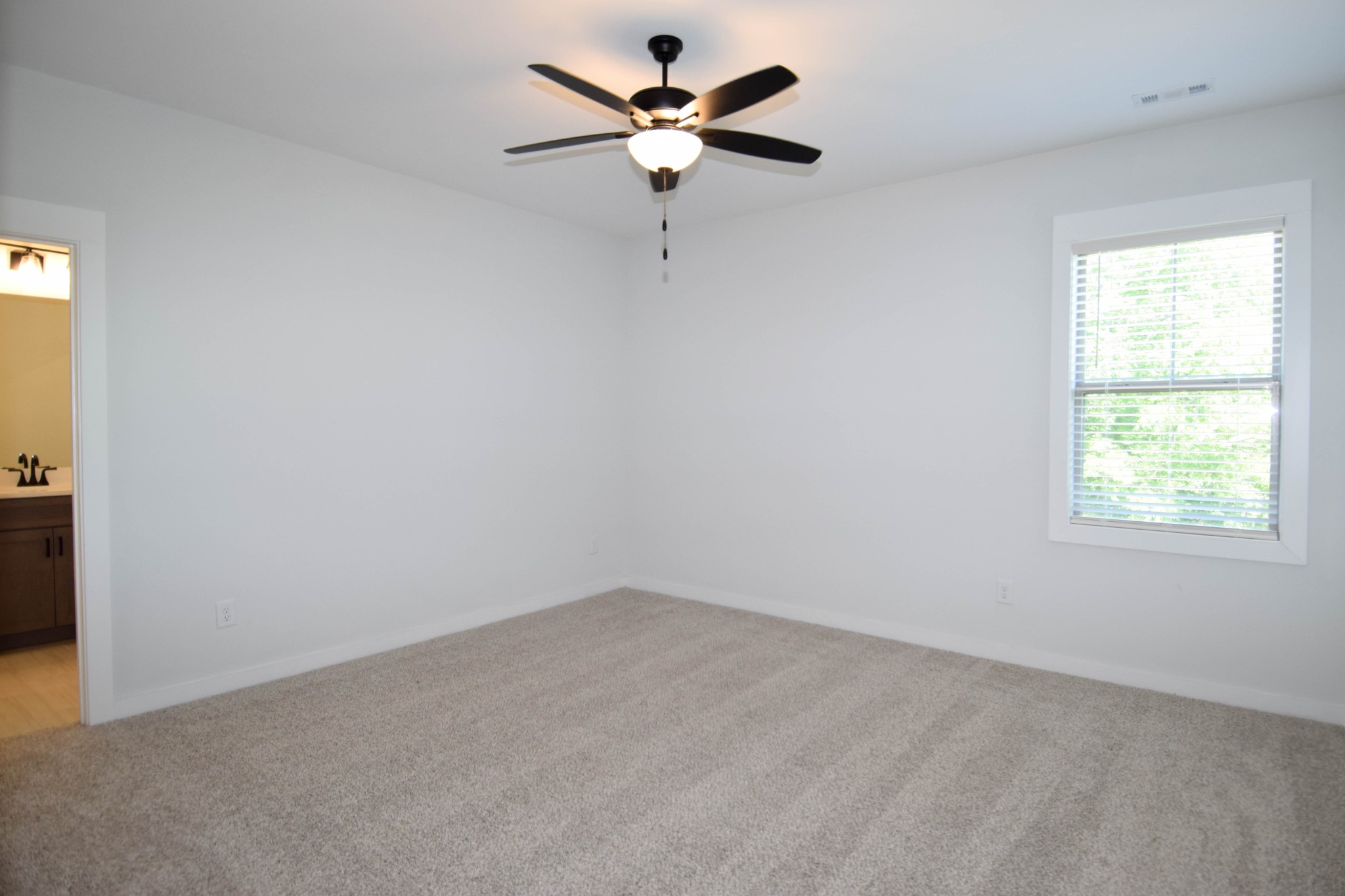 1002 Keeneland Dr Property Photo 69