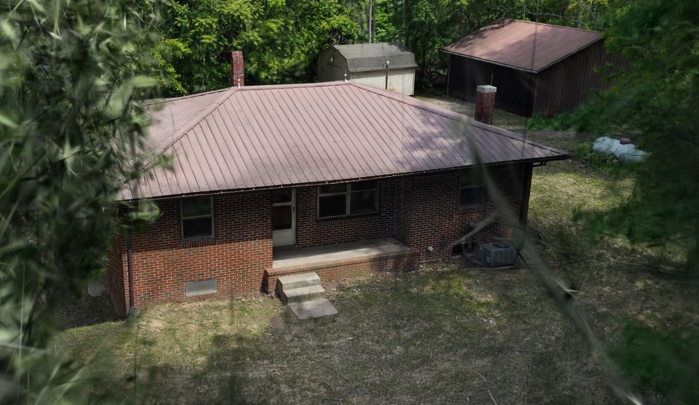 935 Sugar Tree Knob Rd Property Photo 1