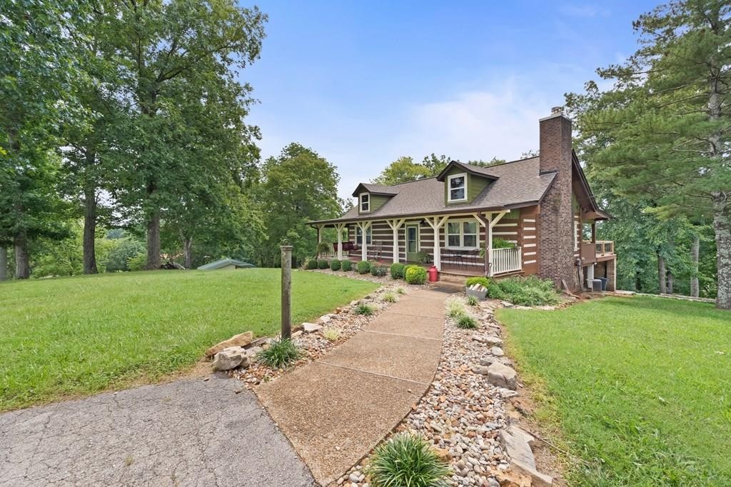 200 Duke Ln Property Photo 3