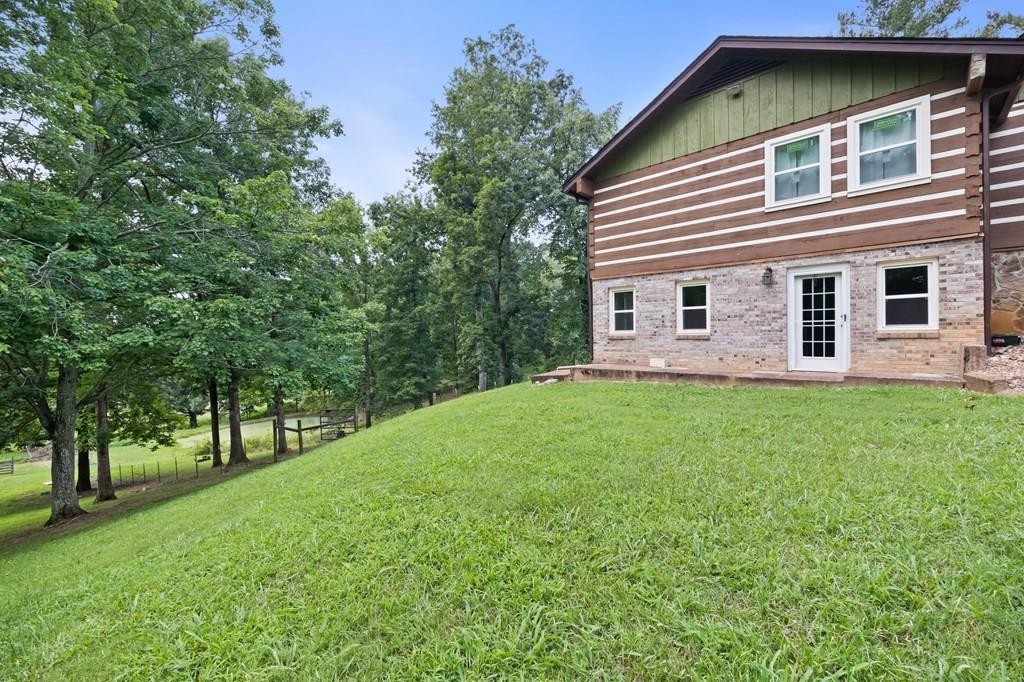 200 Duke Ln Property Photo 31