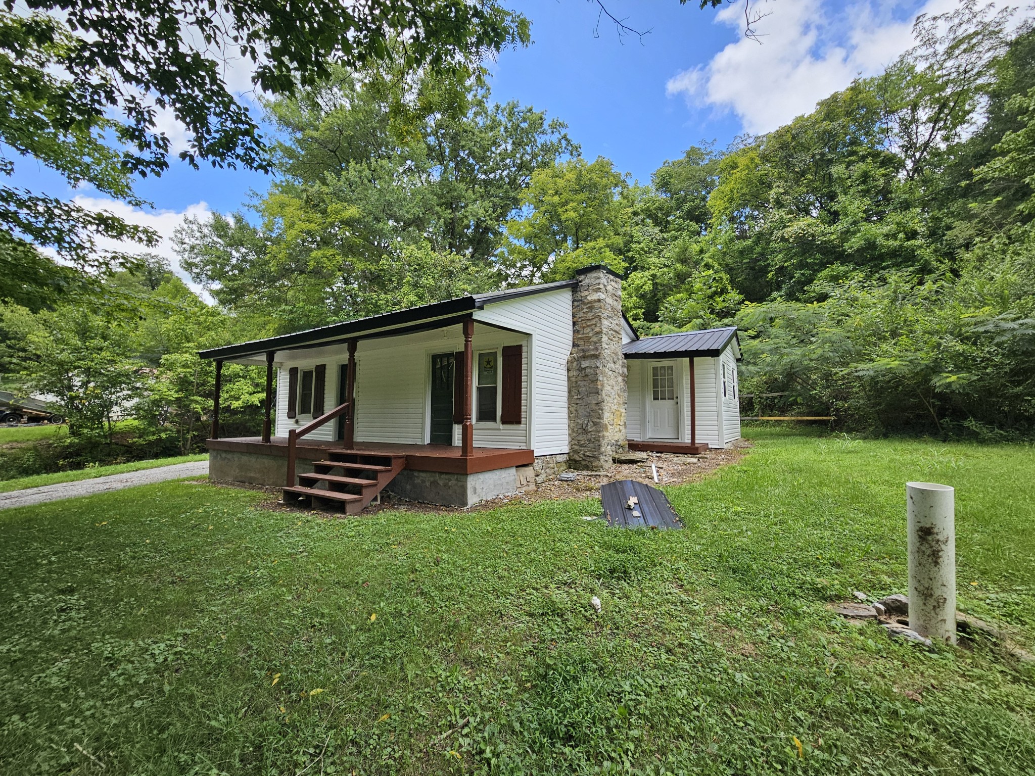 210 Rawls Creek Rd Property Photo 2