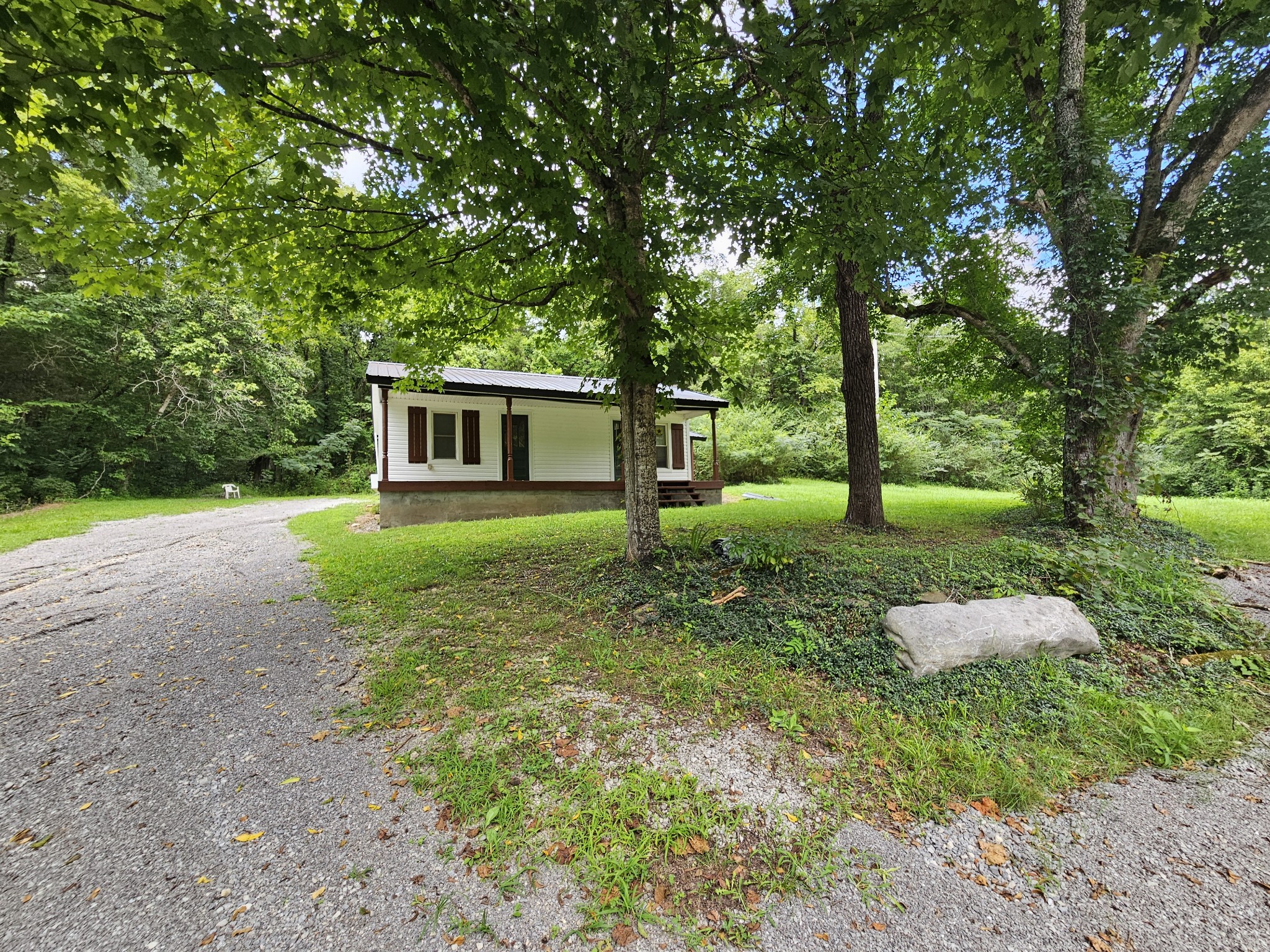 210 Rawls Creek Rd Property Photo 3