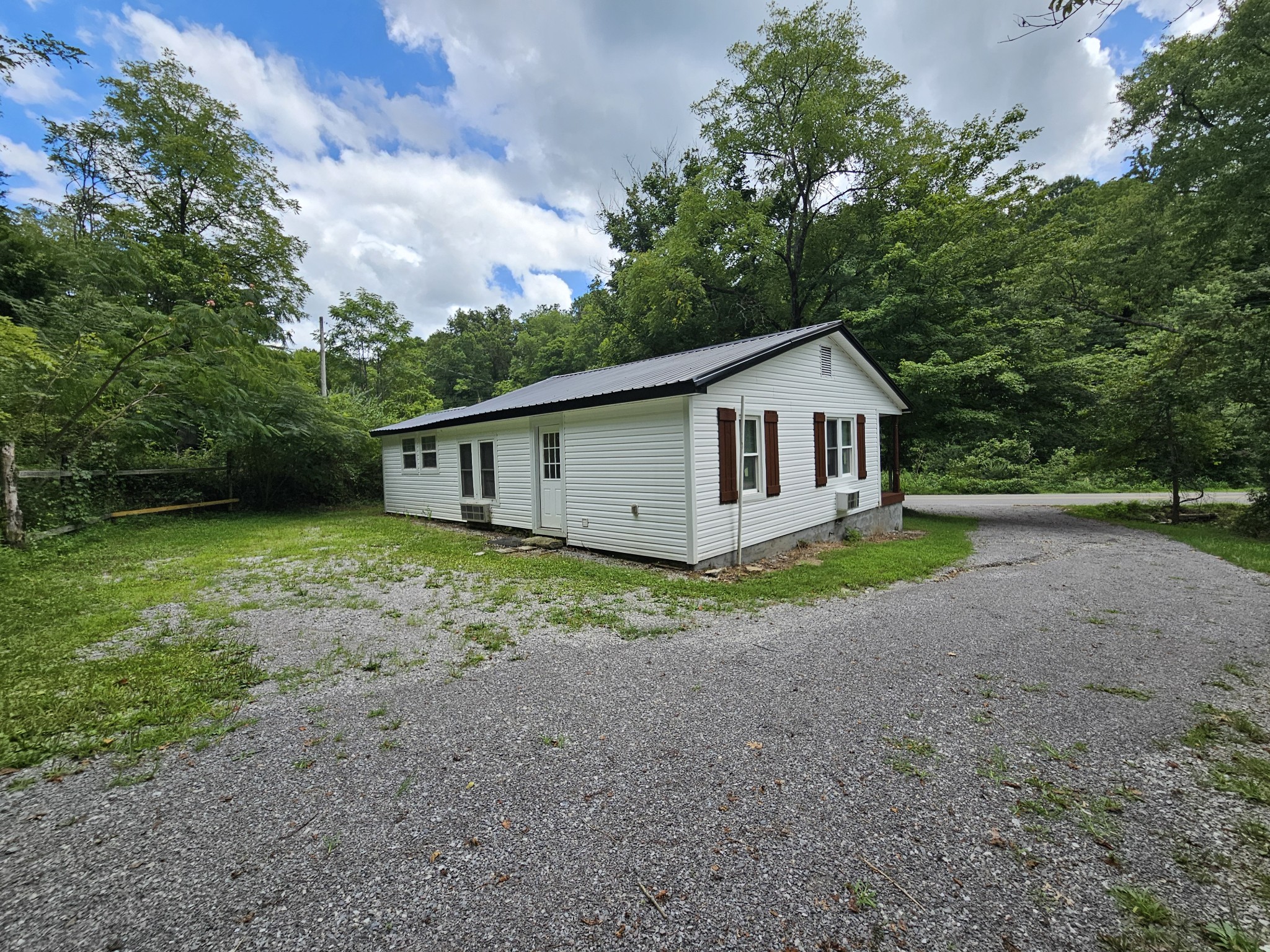 210 Rawls Creek Rd Property Photo 6