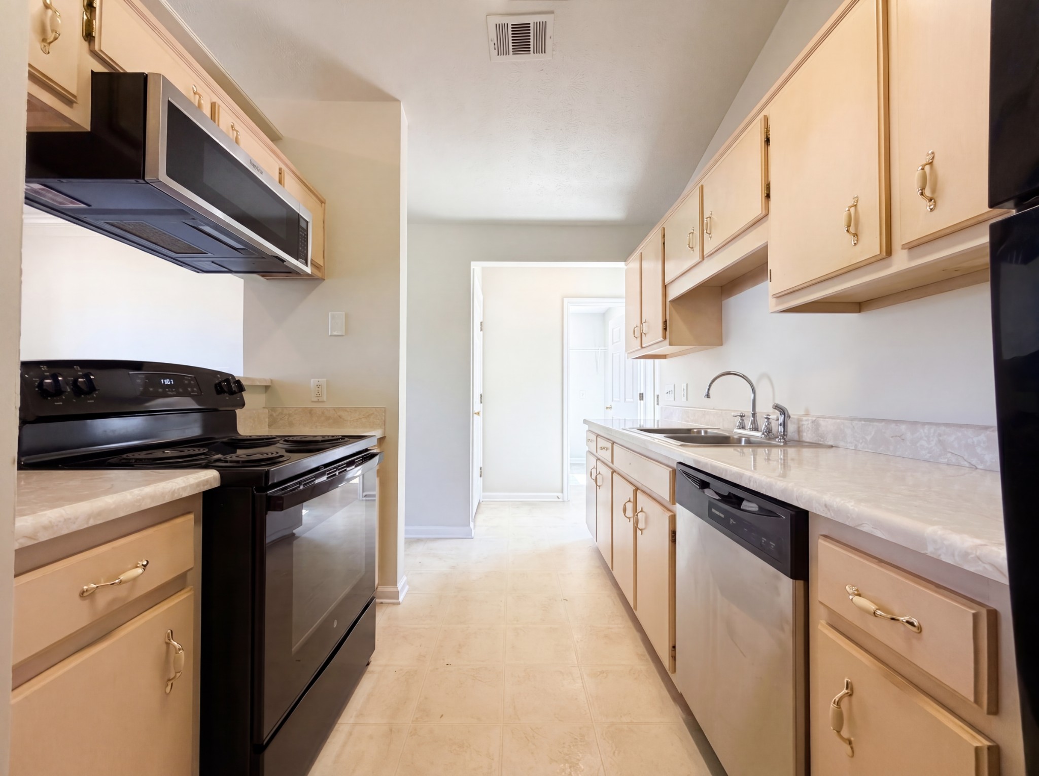 609 Sandy Spring Trl Property Photo 2