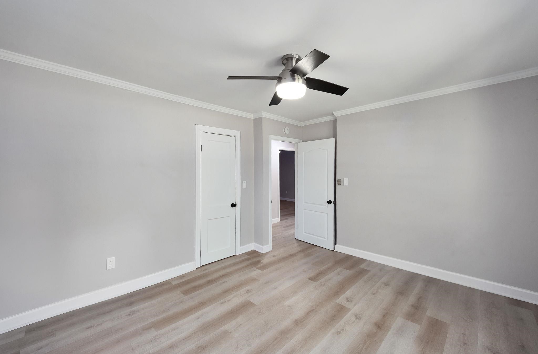 90 Shaw Ln Property Photo 18