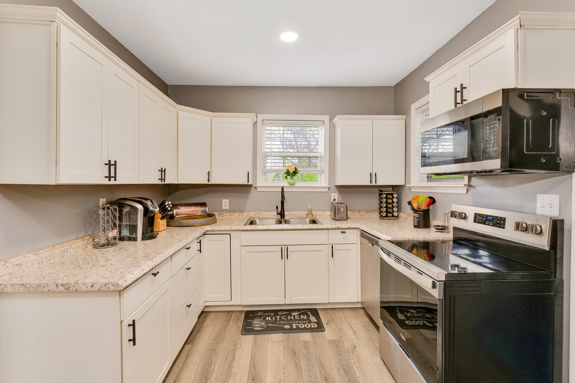 223 Ivy Street Property Photo 19