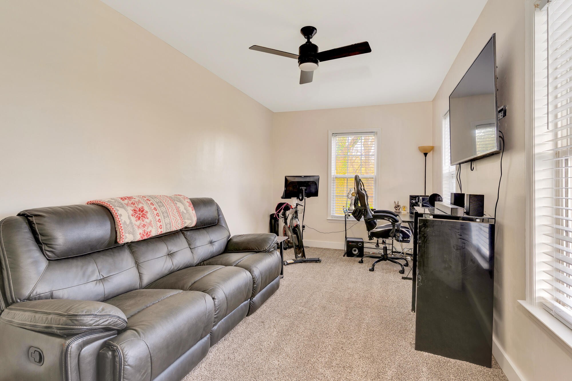 223 Ivy Street Property Photo 24