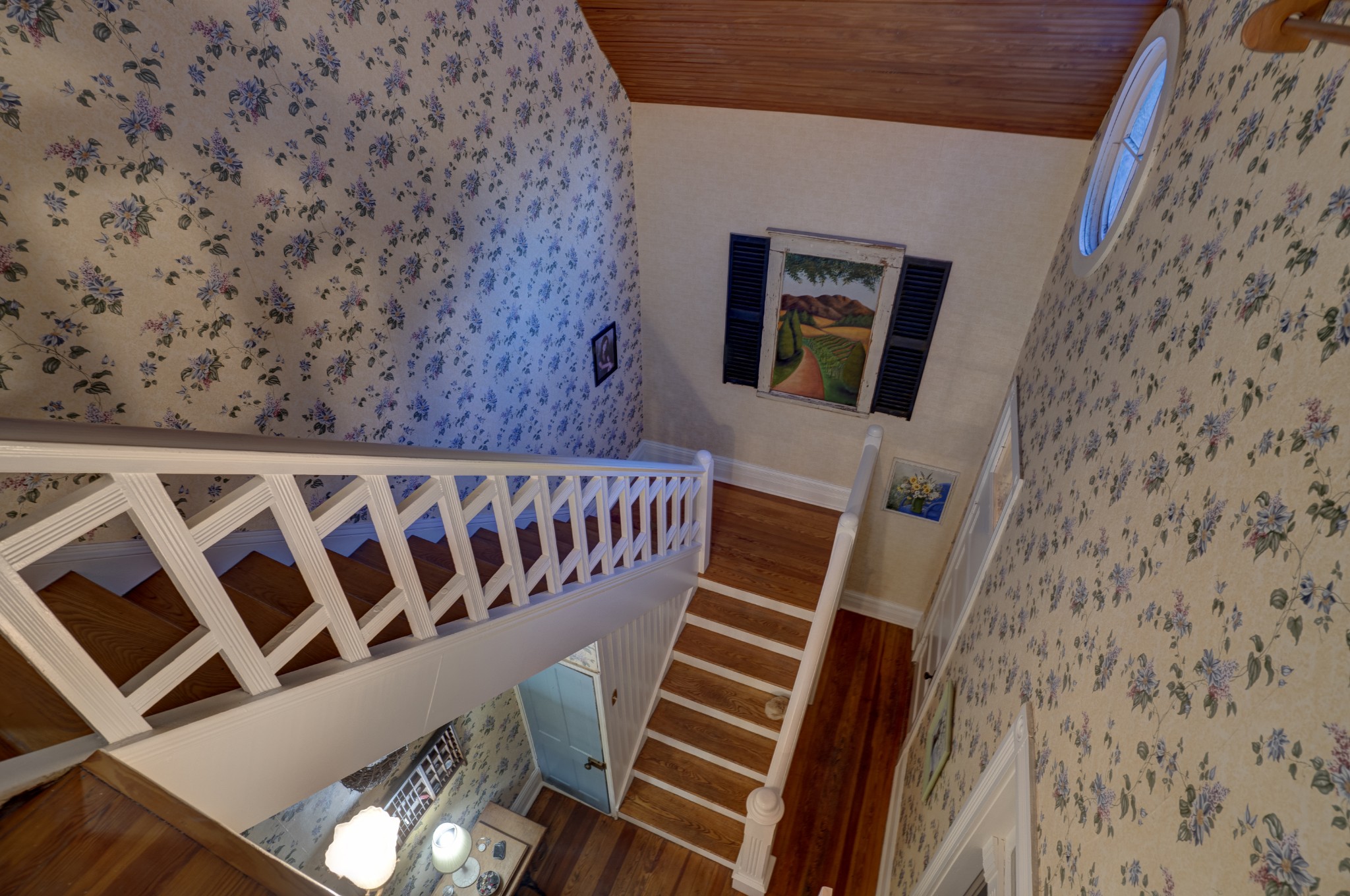 305 4th Ave, S Property Photo 38