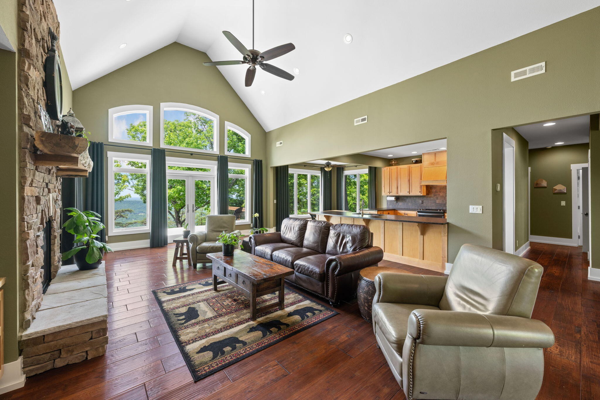 3099 Sunset Drive Property Photo 13
