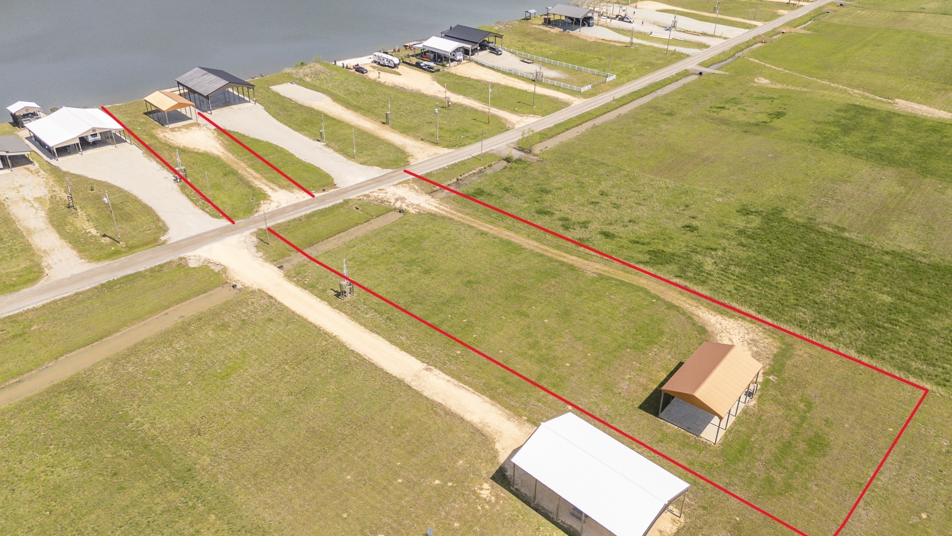 510 Riverfront Dr Property Photo 1