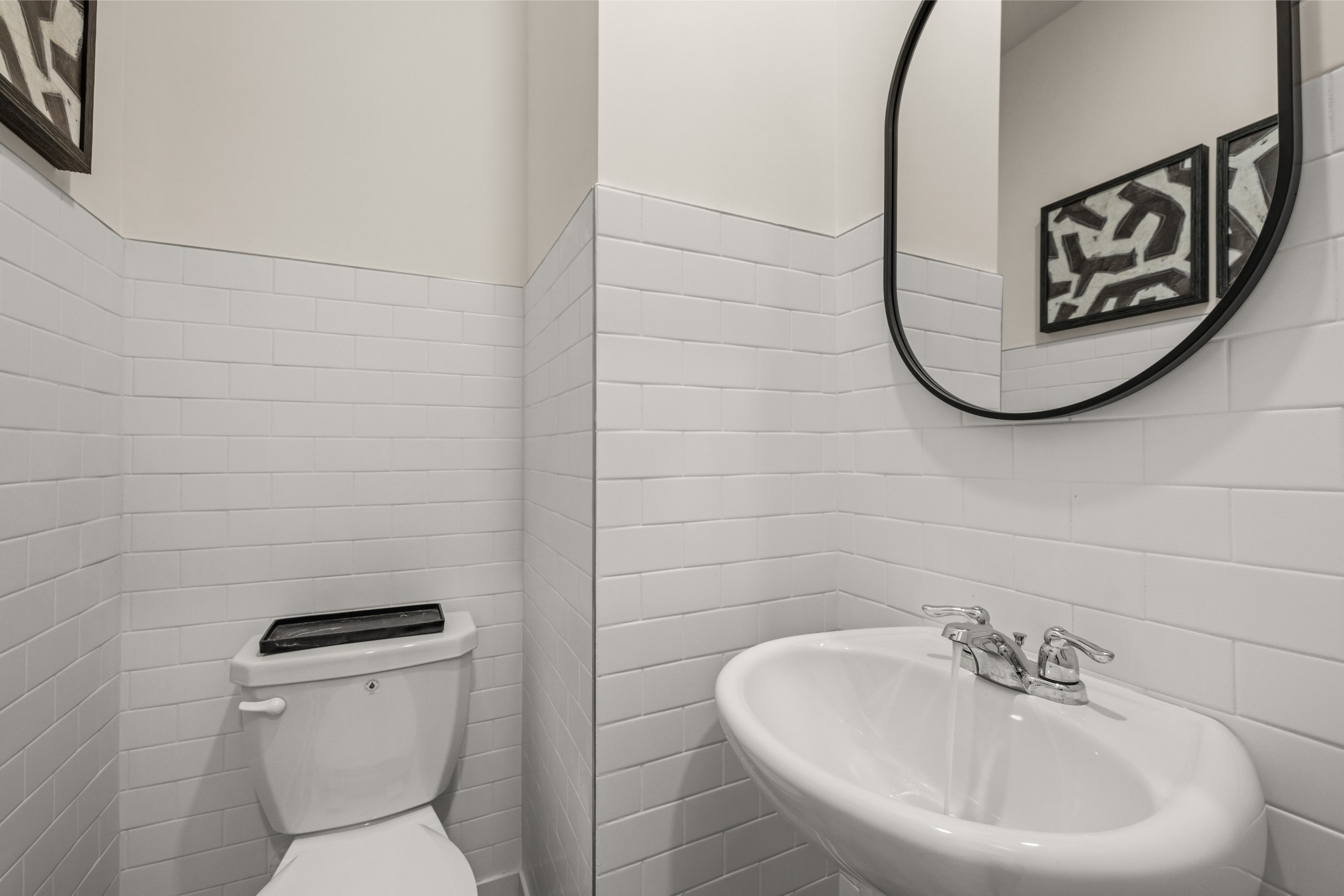 1608 Manuka Lane Property Photo 4