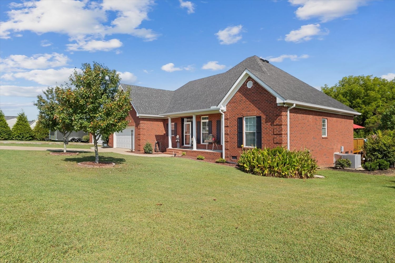605 Compton Ln