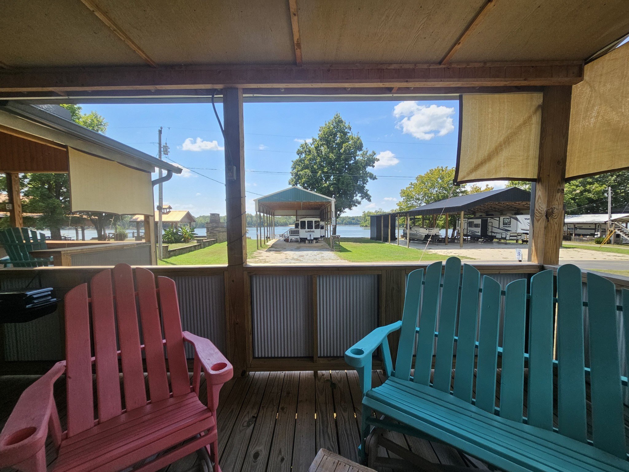628 River Rd