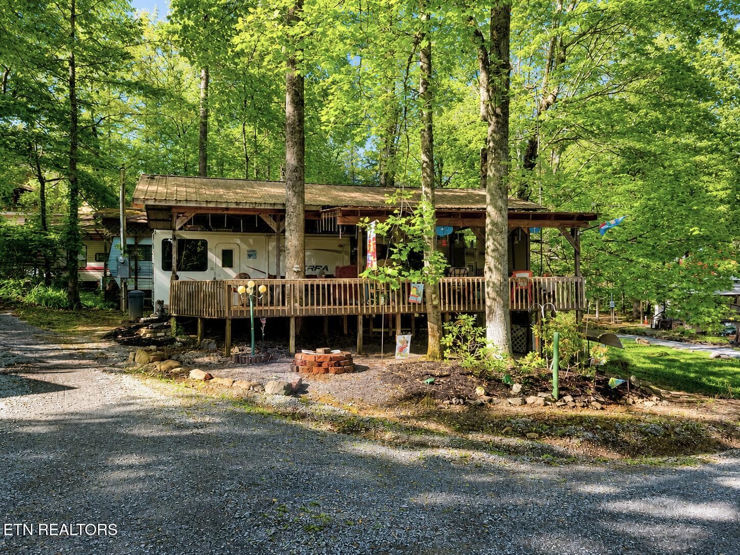 605 Lily Way Property Photo 1
