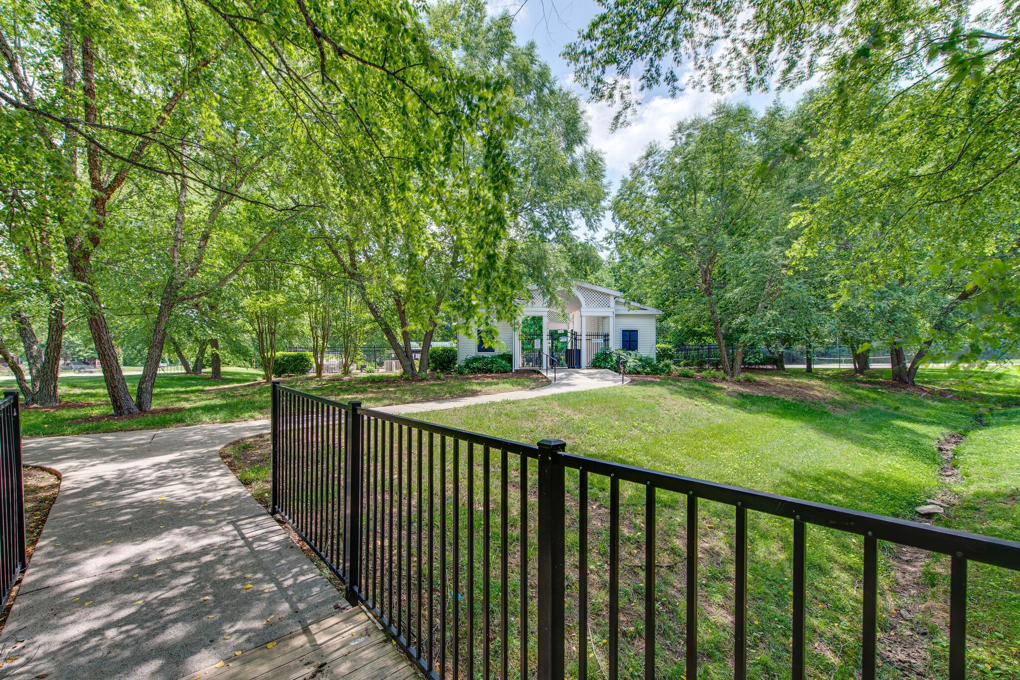 2304 Bryana Ct Property Photo 47