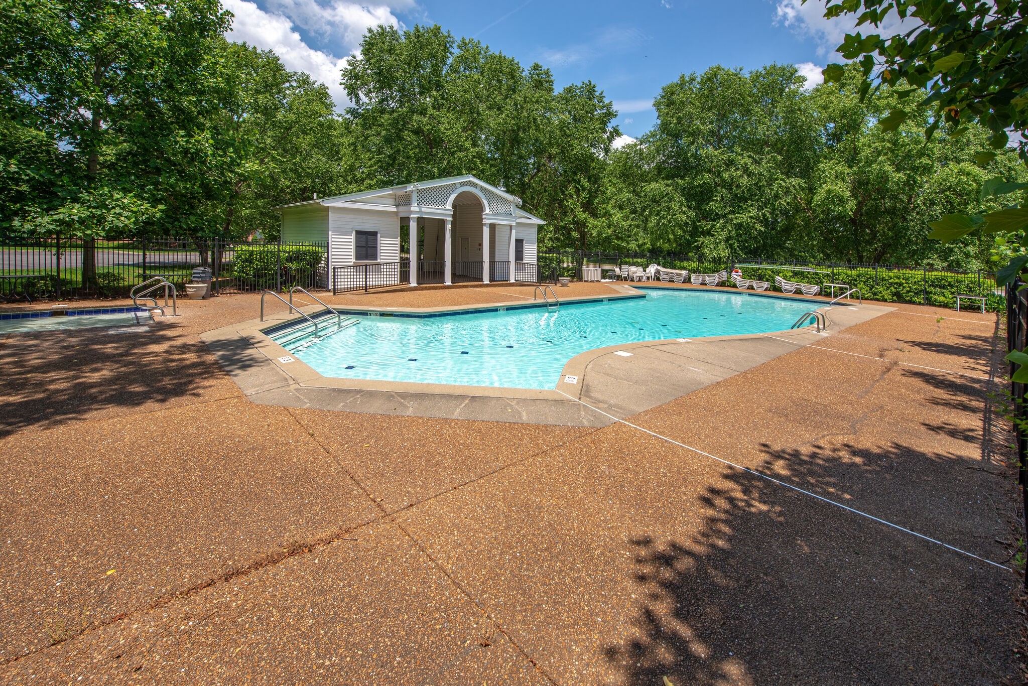 2304 Bryana Ct Property Photo 50