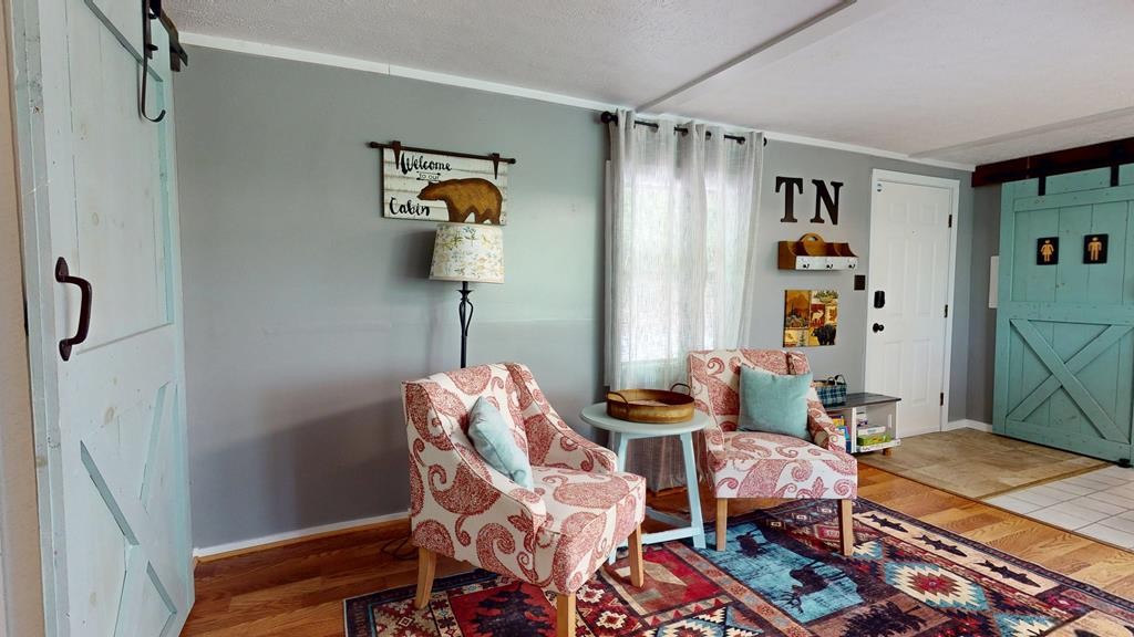 8045 Sarah Thomas Rd Property Photo 6