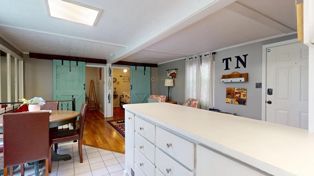 8045 Sarah Thomas Rd Property Photo 11